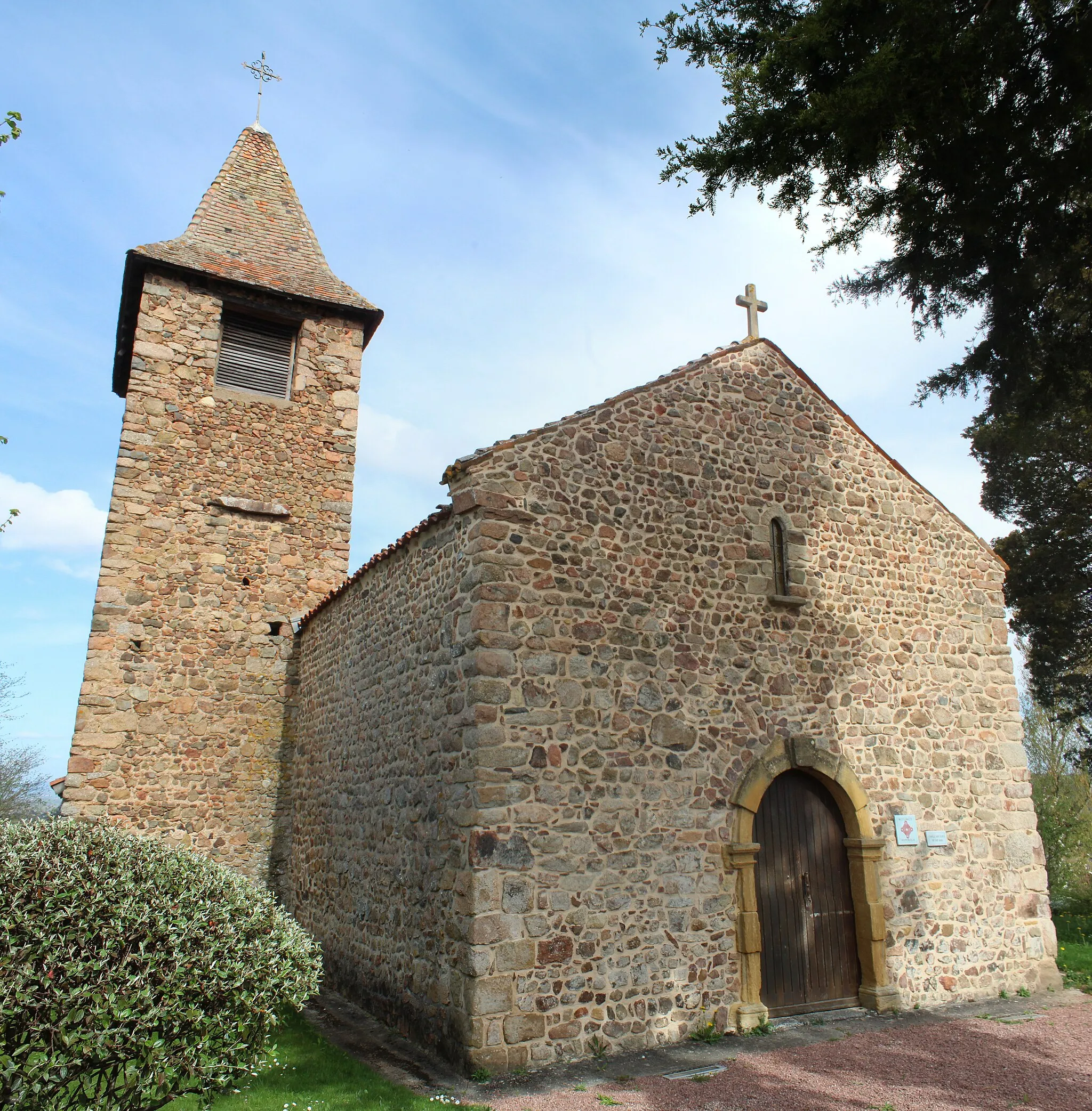 Photo showing: Chapelle Saint-Sulpice de Villerest.