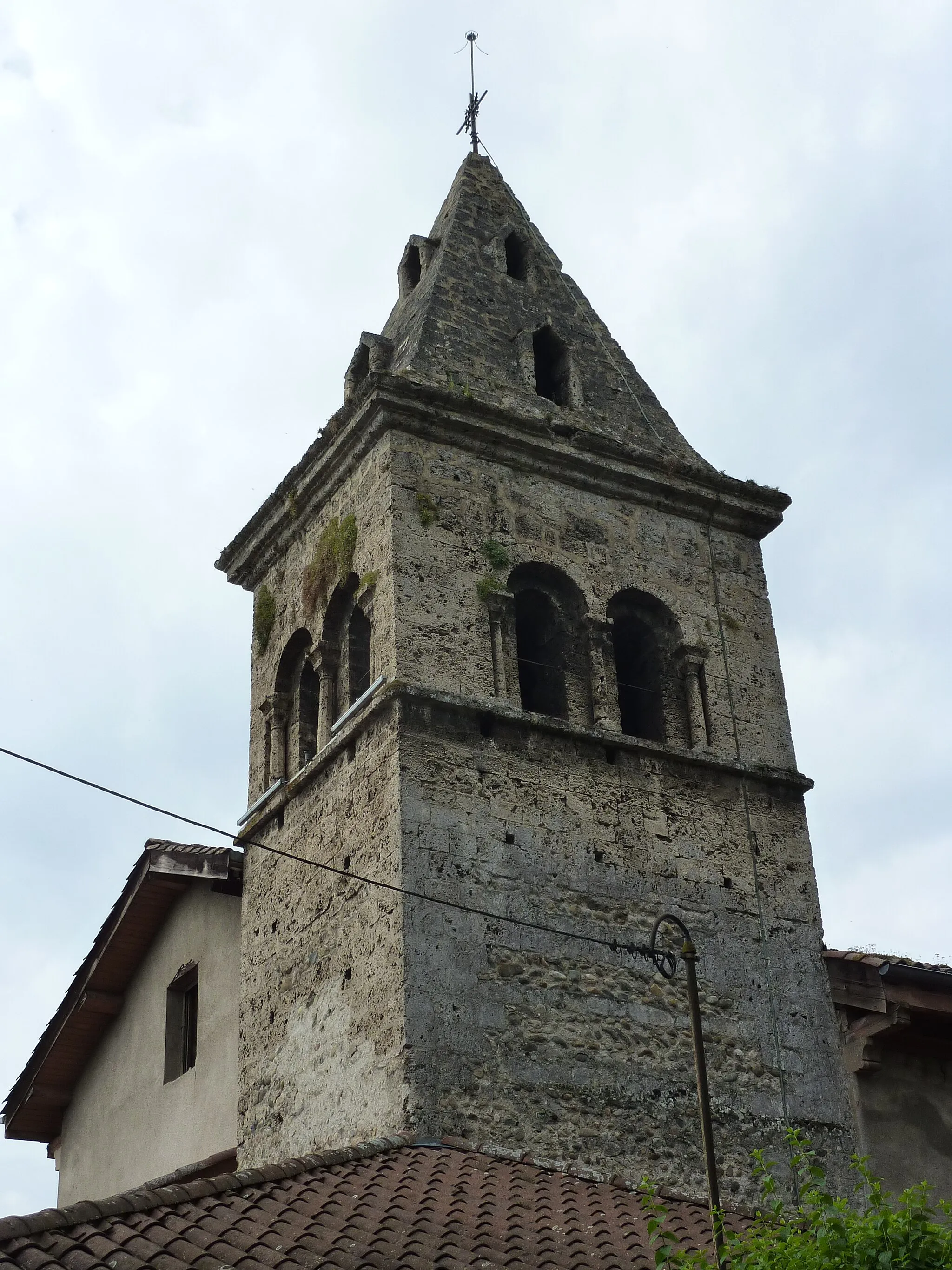 Photo showing: Clocher de l'église de Vourey