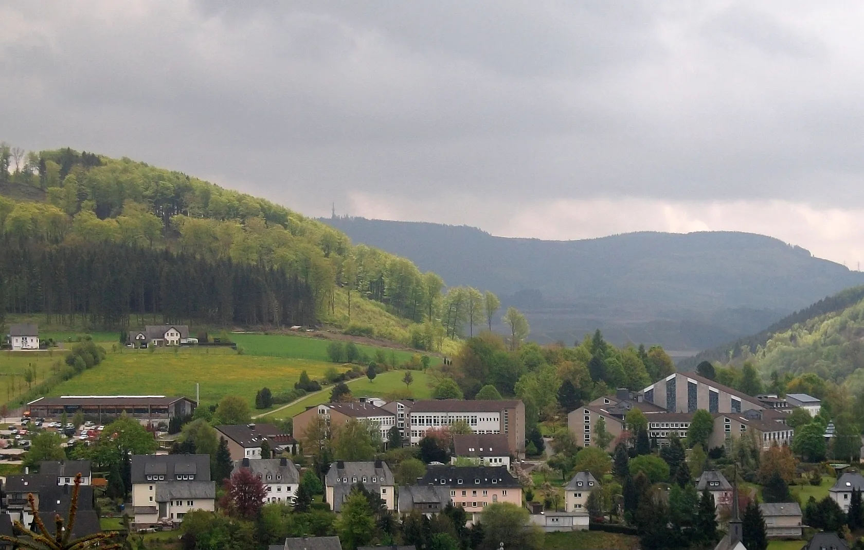 Photo showing: Berufskolleg und Bergkloster inBestwig (Germany)