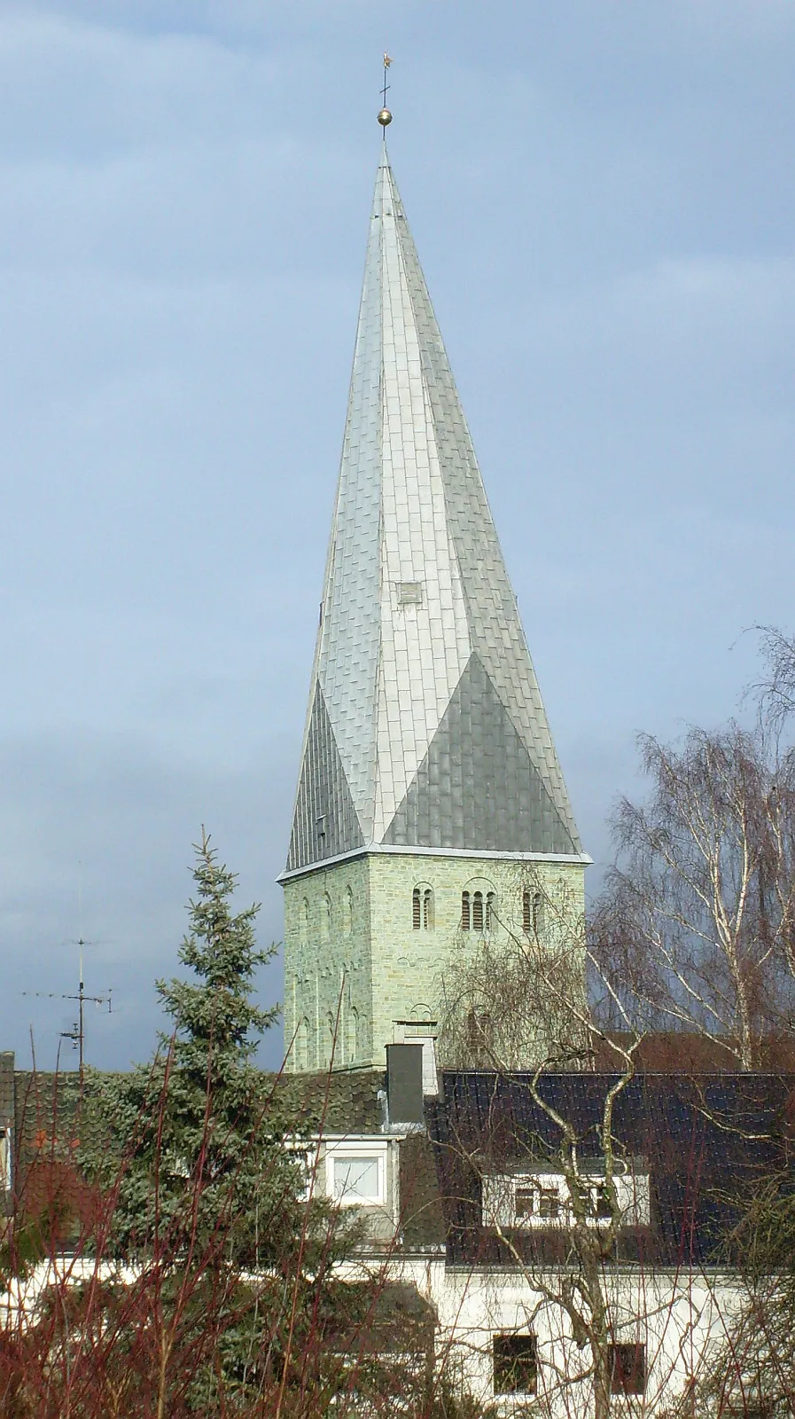 Photo showing: Pauluskirche Kamen, der "Schiefe Turm" gilt als Wahrzeichen der Stadt