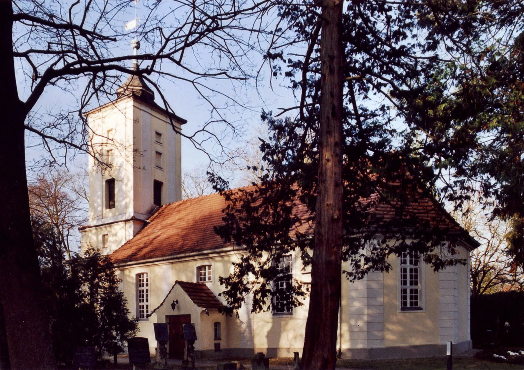 Photo showing: Dorfkirche auf dem Dorfanger, Kirchenschiff aus dem 15./16. Jahrhundert