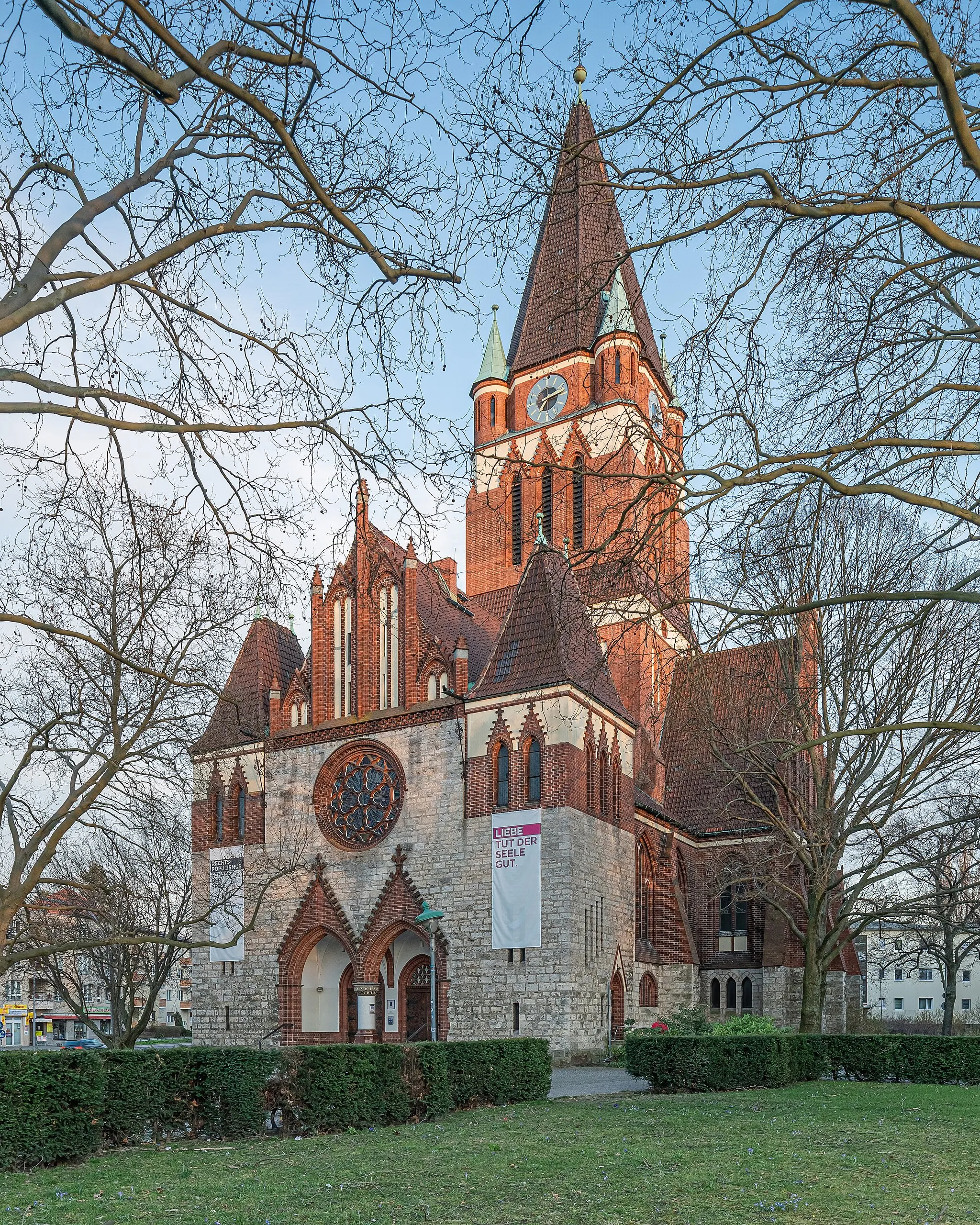 Photo showing: Trinity Church Lankwitz in Berlin, Germany