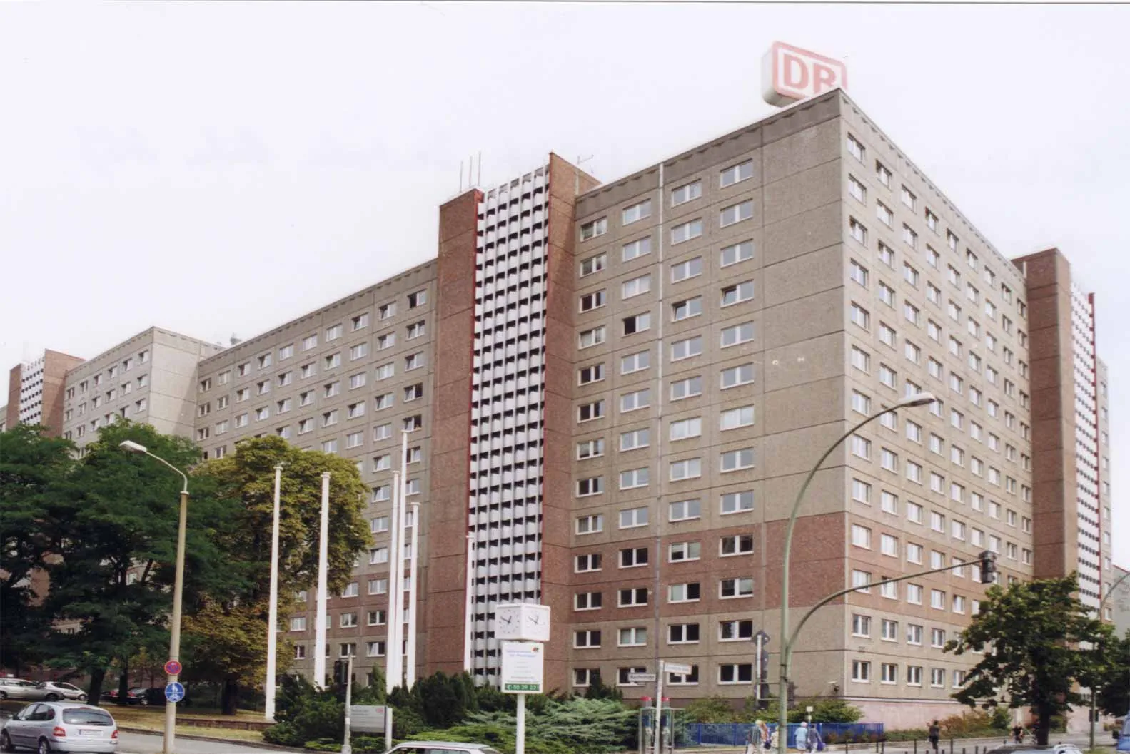 Photo showing: Office building of the HVA (foreign intelligence service) in the Ministry for State Security (Stasi) in Berlin-Lichtenberg. 2003 one of the offices of Deutsche Bahn AG.