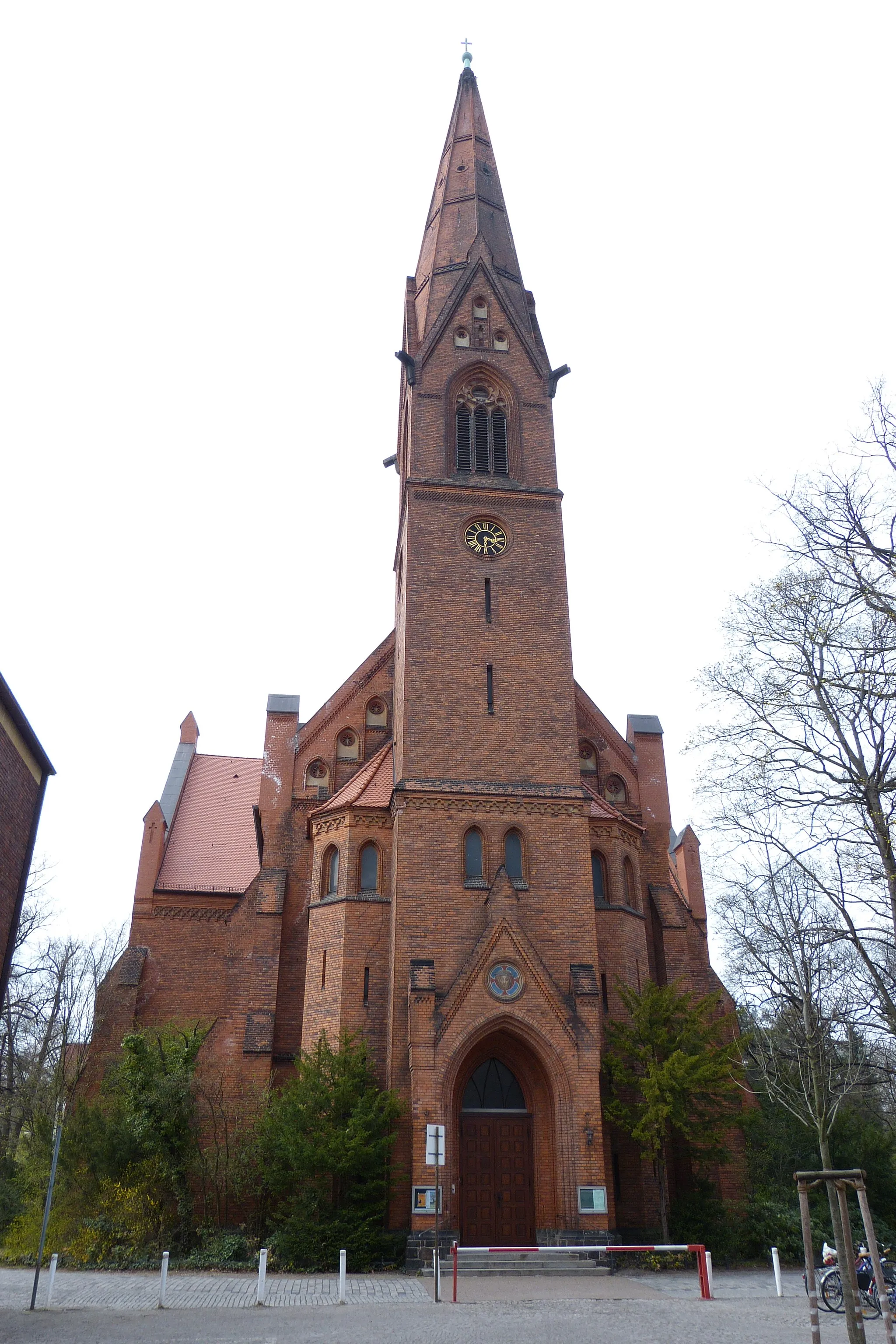 Photo showing: Berlin-Steglitz, Ev. Matthäuskirche, Schloßstr. 44/ Rothenburgstr. 31A