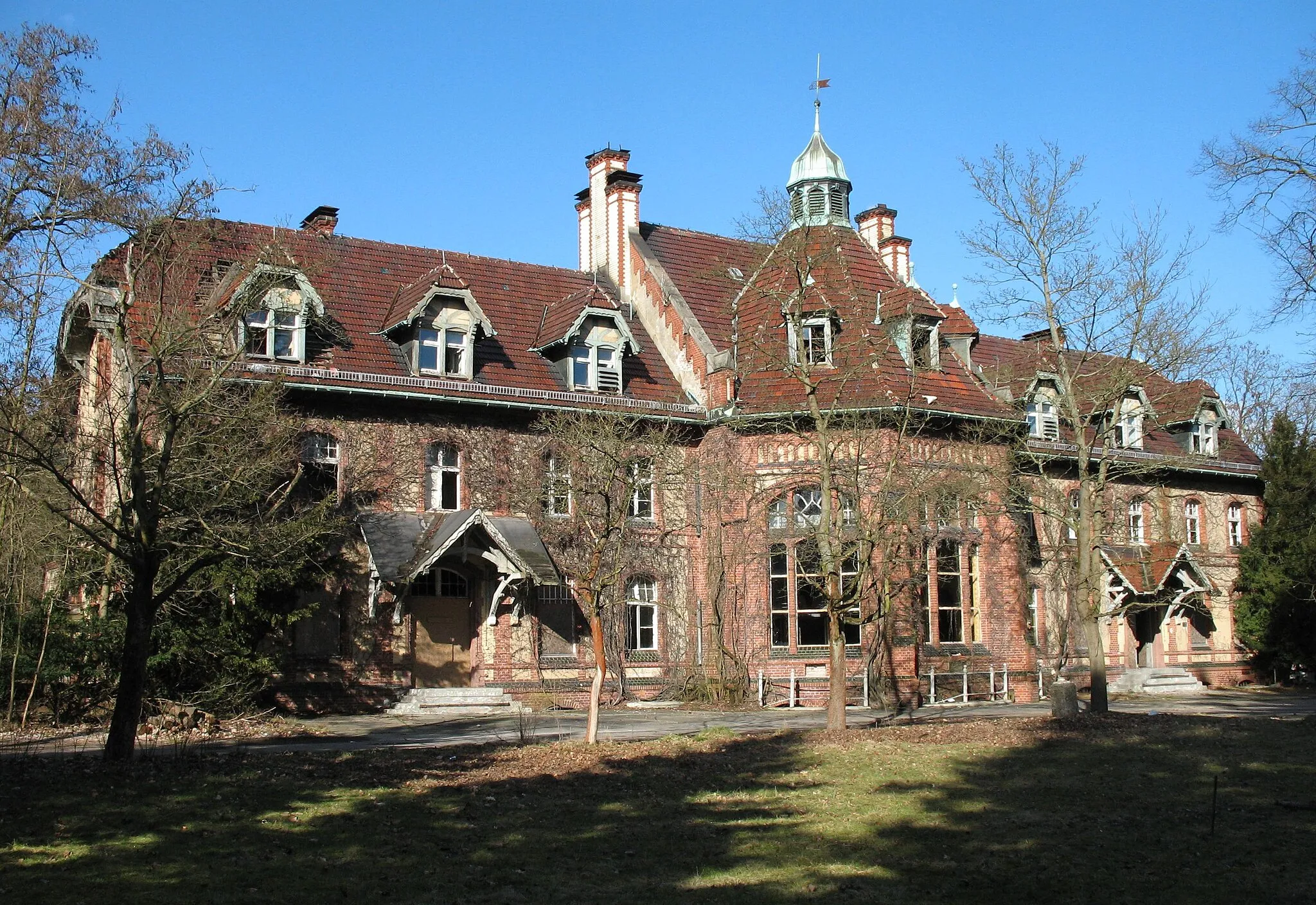 Photo showing: Former sanatorium for consumptives in Beelitz-Heilstätten in Brandenburg, Germany