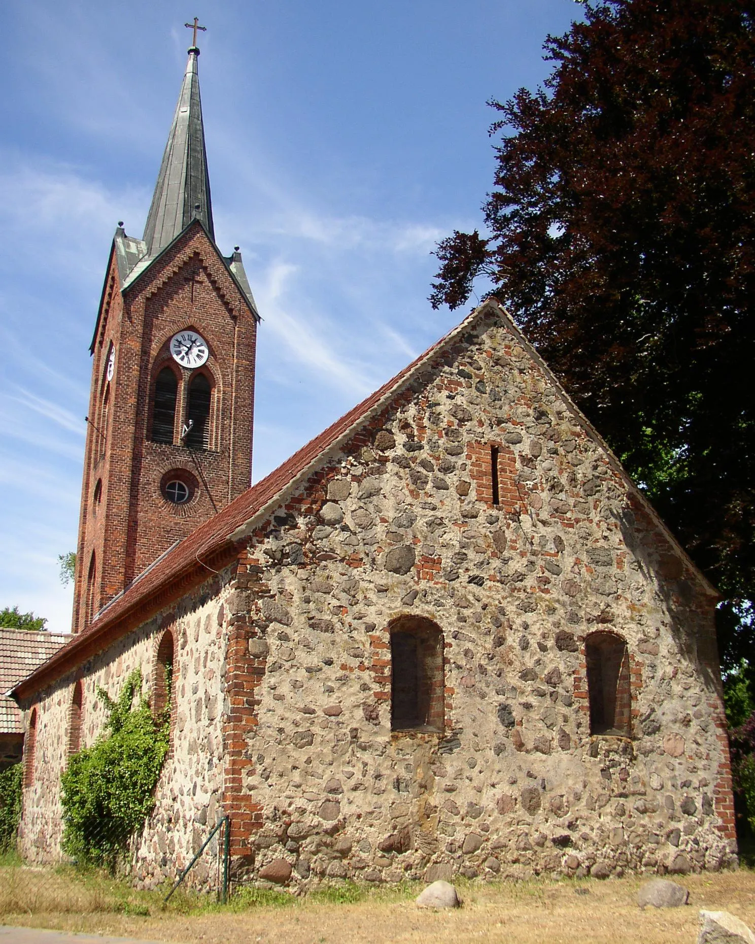 Photo showing: Church in Heiligengrabe-Blumenthal in Brandenburg, Germany