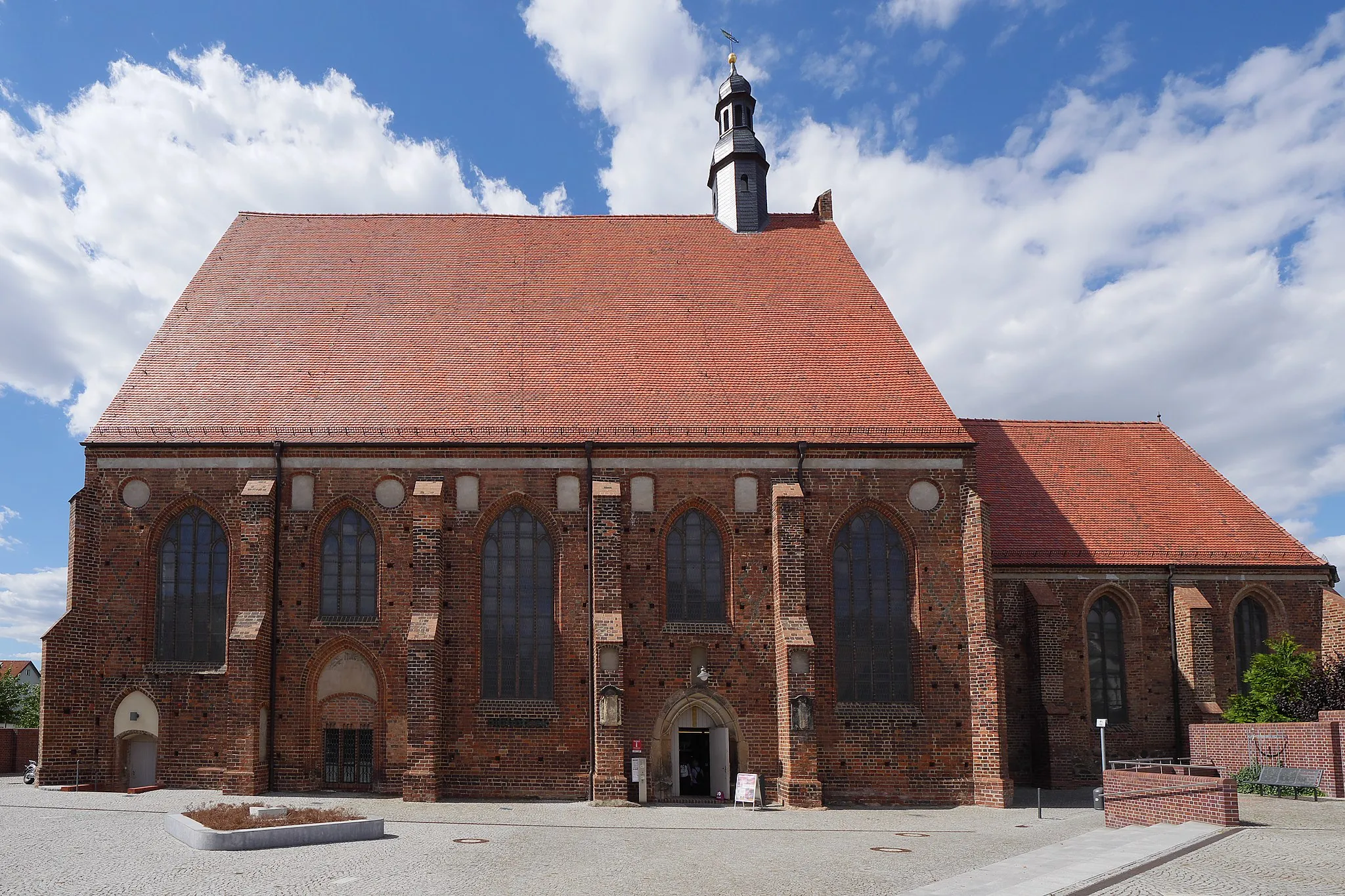 Photo showing: Mönchenkirche in Jüterbog, Ansicht von Süden