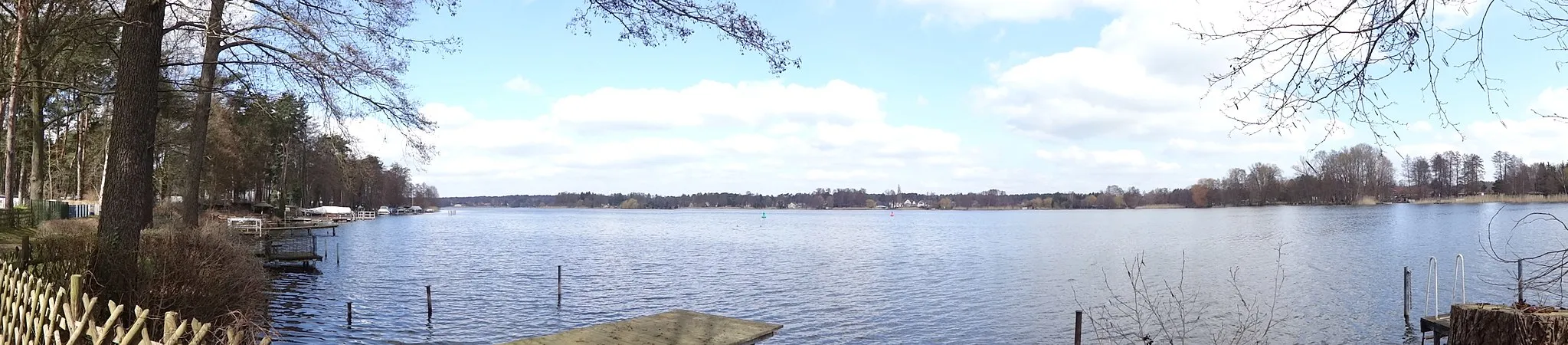 Photo showing: Krüpelsee, ein Binnensee im Landkreis Dahme-Spreewald in Brandenburg in der Nähe von Königs Wusterhausen