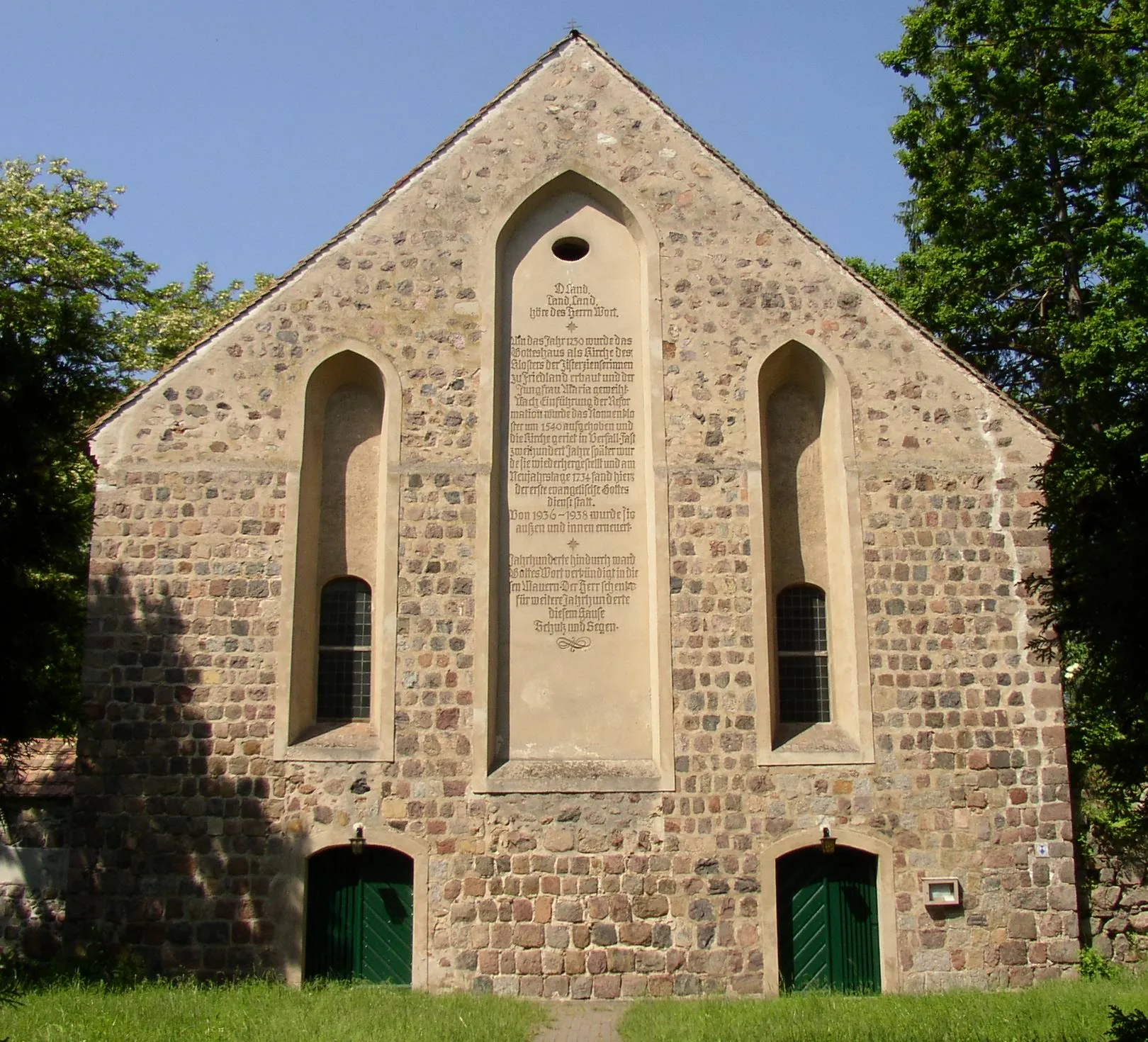 Photo showing: Church in Neuhardenberg-Altfriedland in Brandenburg, Germany