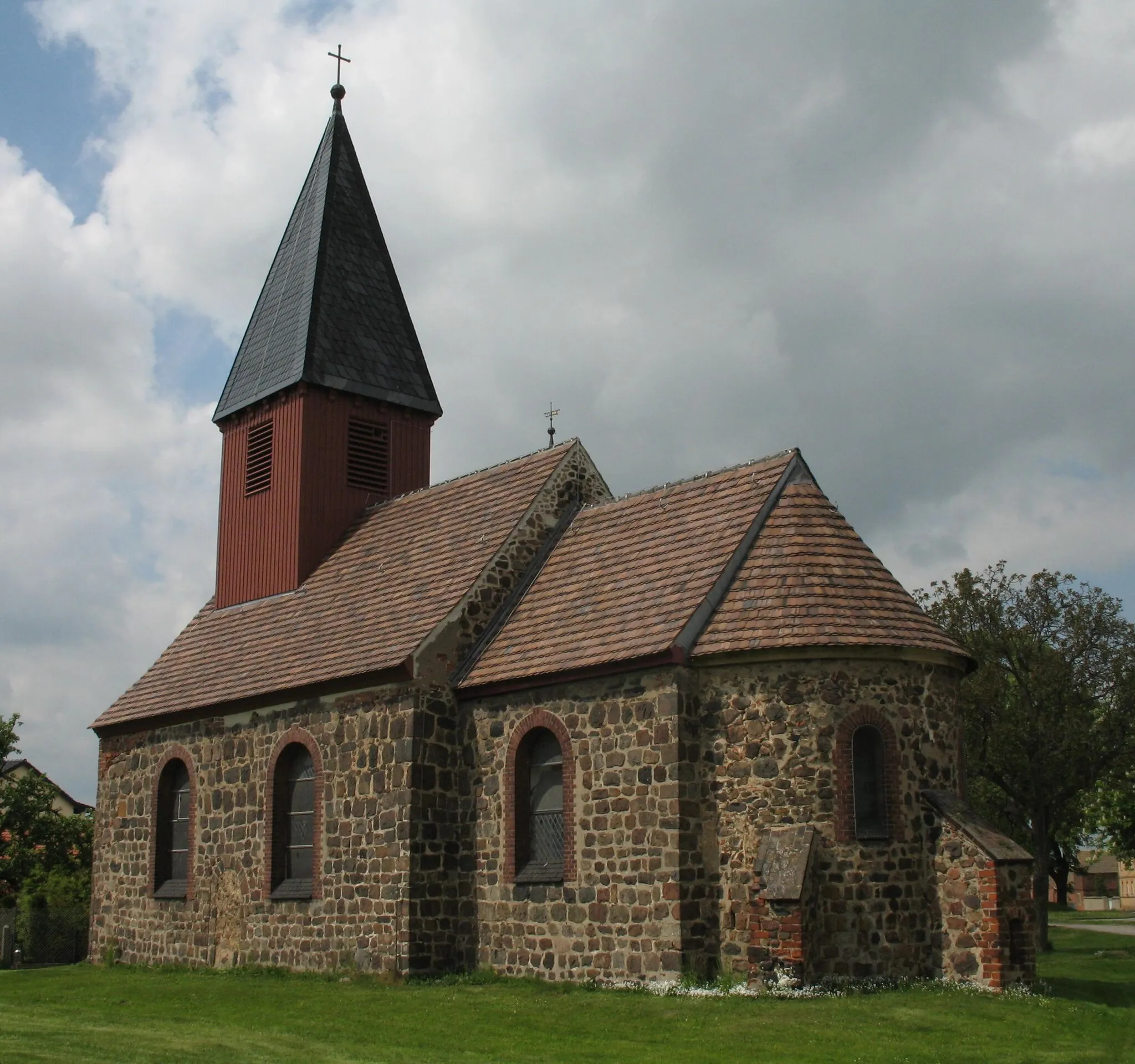 Photo showing: Church in Niedergörsdorf-Mellnsdorf in Brandenburg, Germany