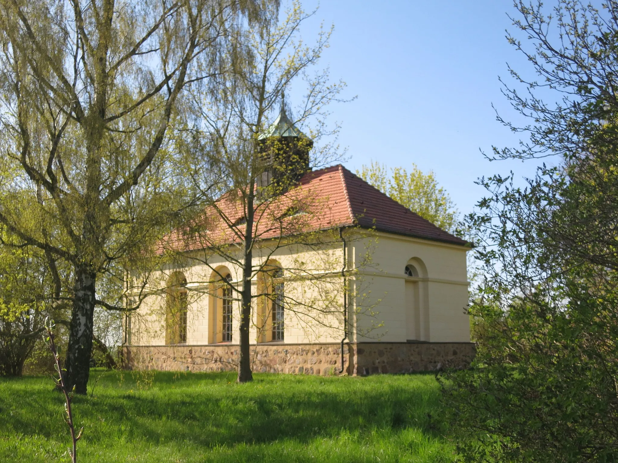 Photo showing: Denkmalgeschützte Kirche in Feldheim, Stadt Treuenbrietzen