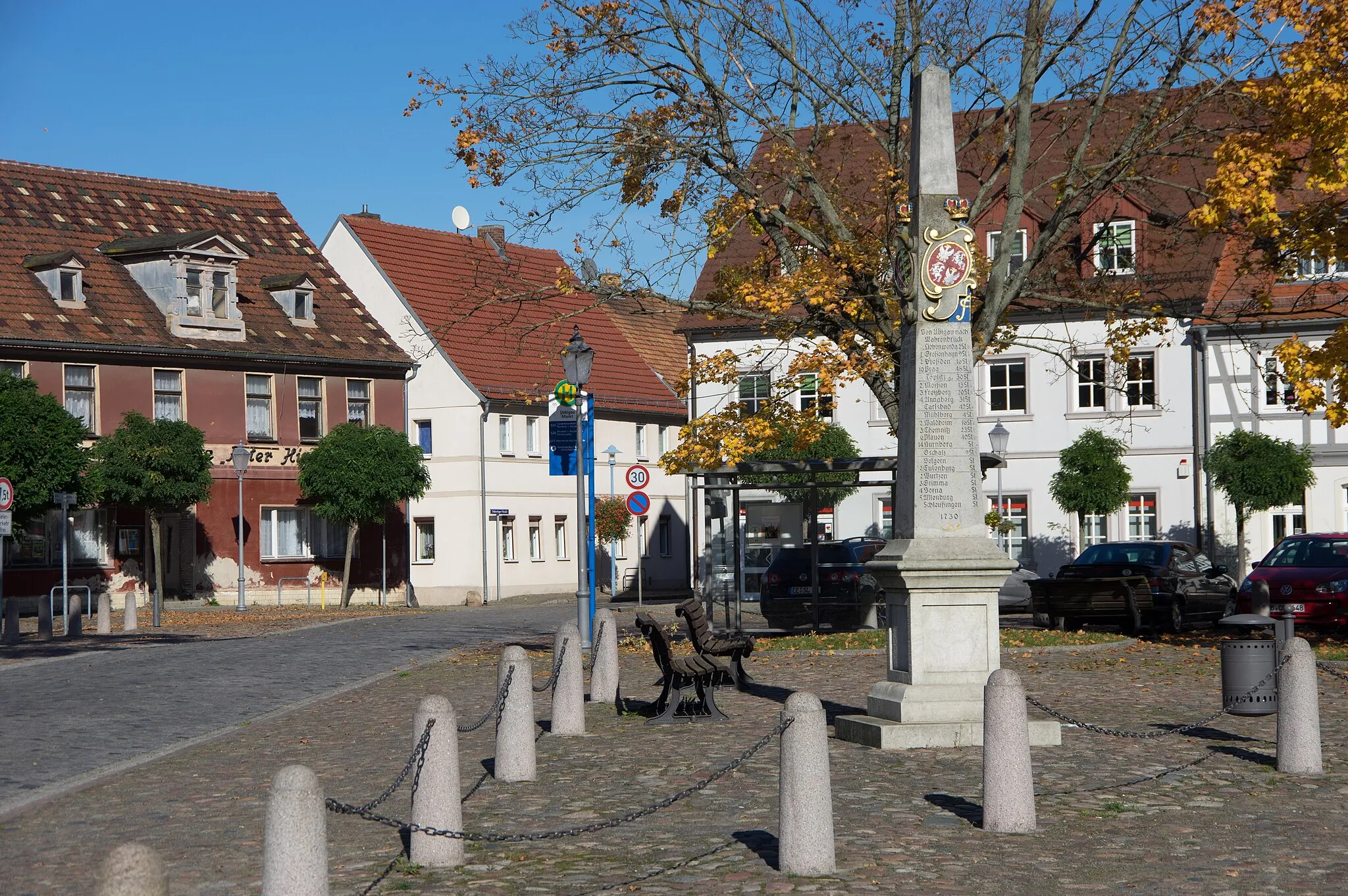 Photo showing: Ortsteil Uebigau in  der Gemeinde Uebigau-Wahrenbrück in Brandenburg. Die Postmeilensäule steht unter Denkmalschutz.