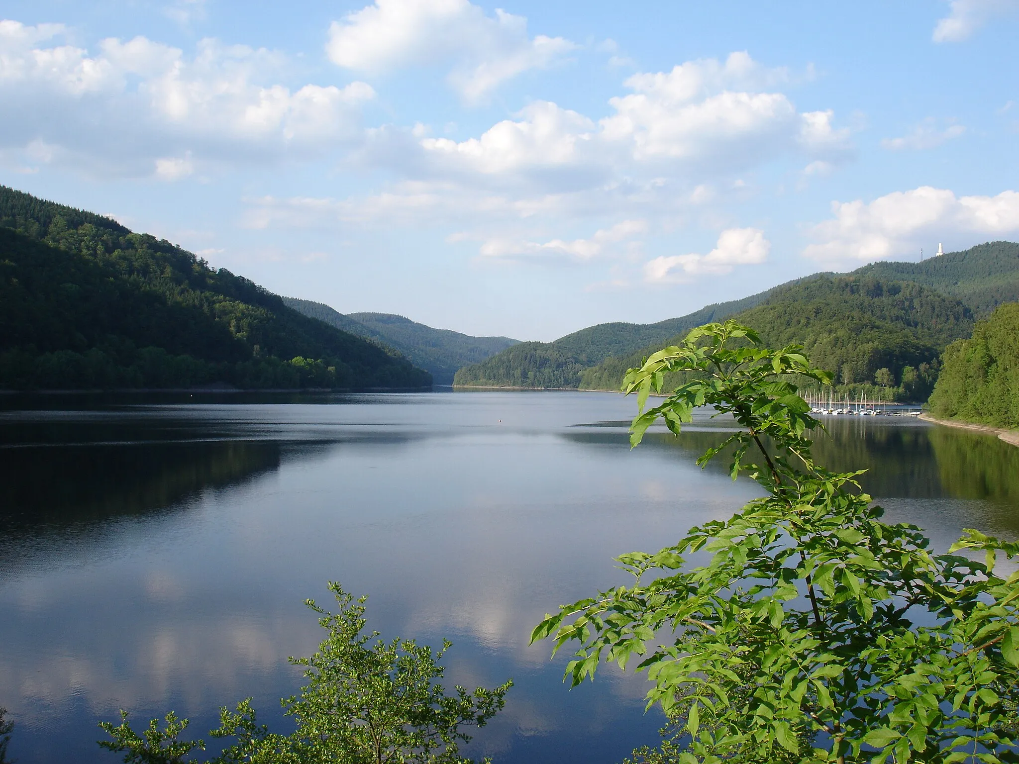 Photo showing: The Oder Reservoir seen from the dam, Harz mountains, Germany