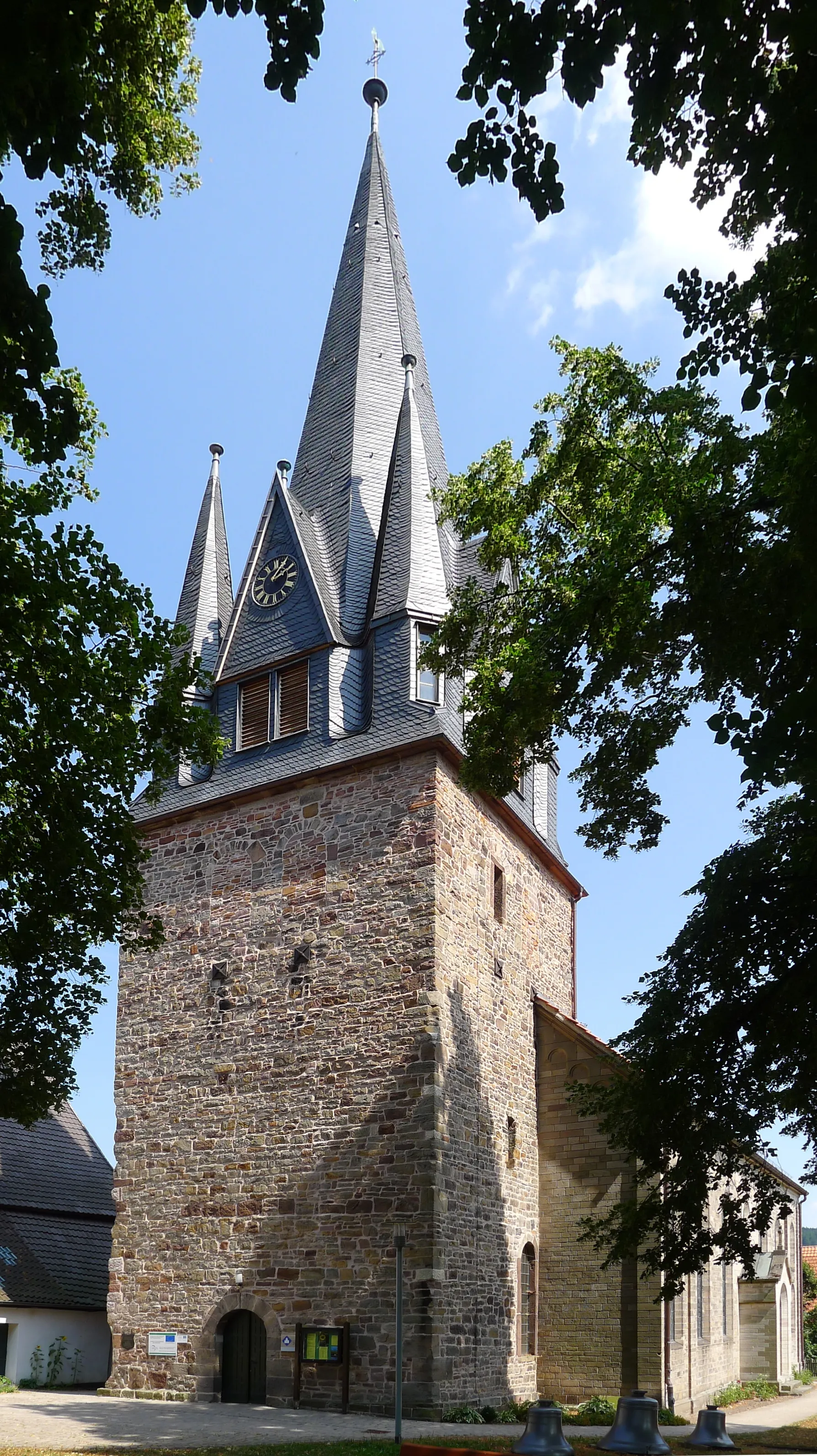 Photo showing: evangelisch-lutherische Christuskirche