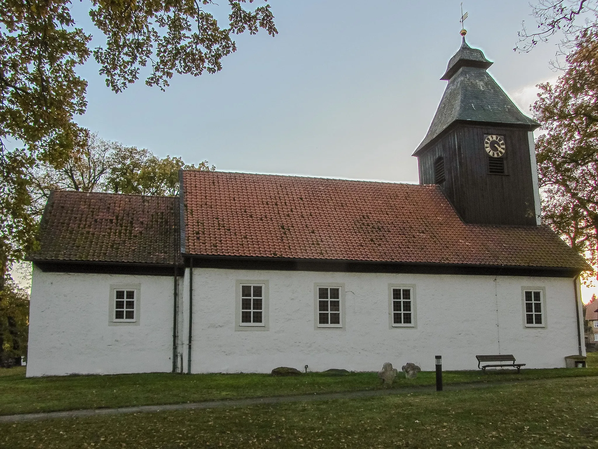 Photo showing: St.-Georg-Kirche in Jembke