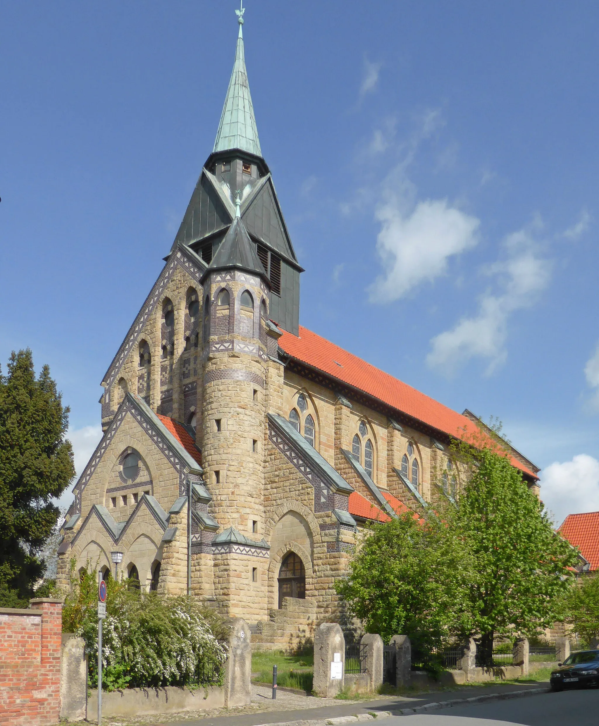 Photo showing: Kirche Maria Hilfe der Christen (Schöningen).