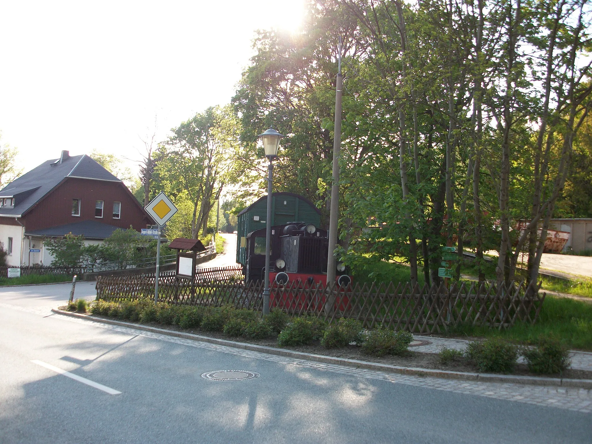 Photo showing: Bahnhof Beierfeld Denkmalszug (2016)