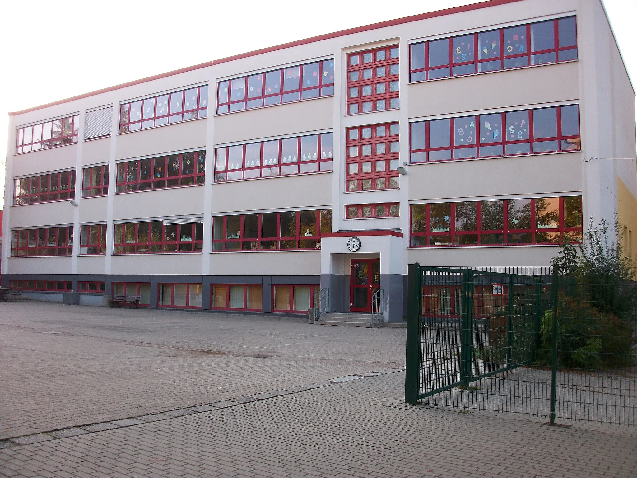 Photo showing: Grundschule Callenberg in Langenberg