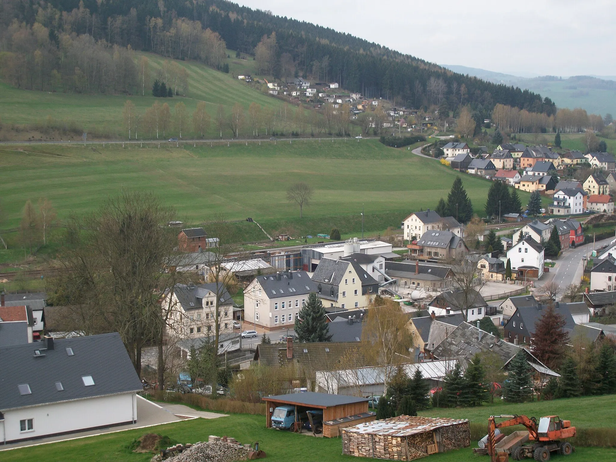 Photo showing: Blick zum Bahnhof Markersbach (Erzgeb)