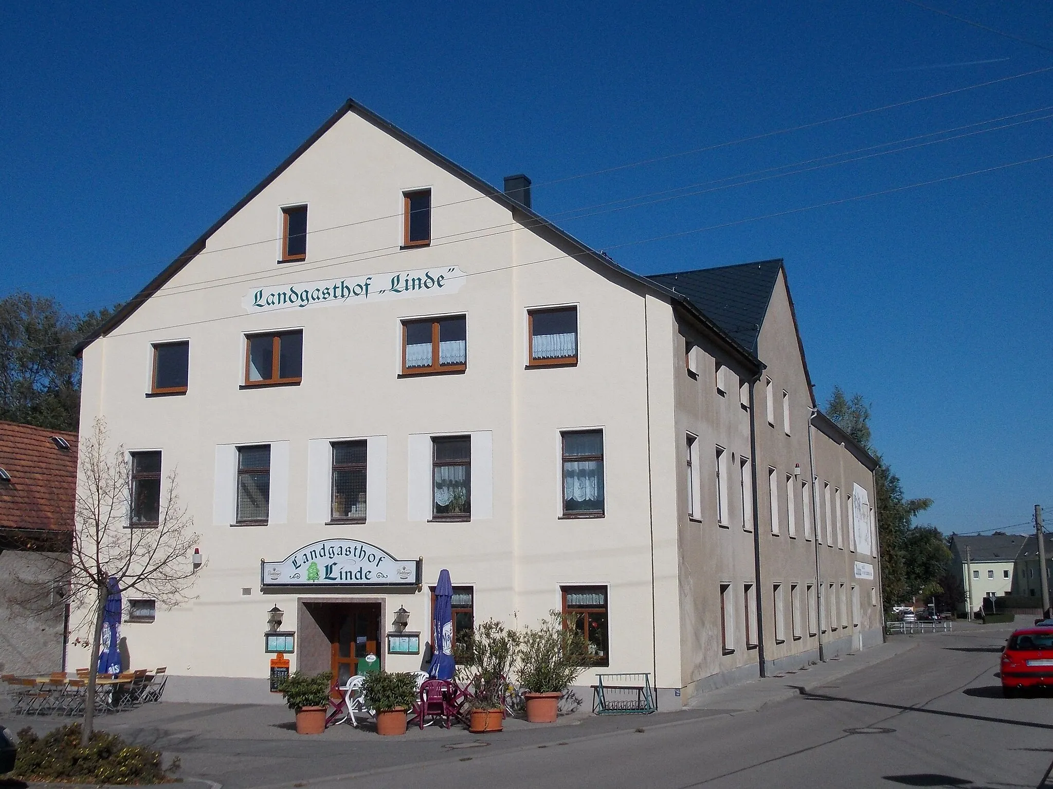 Photo showing: Linde inn in Mühlau (Mittelsachsen district, Saxony)