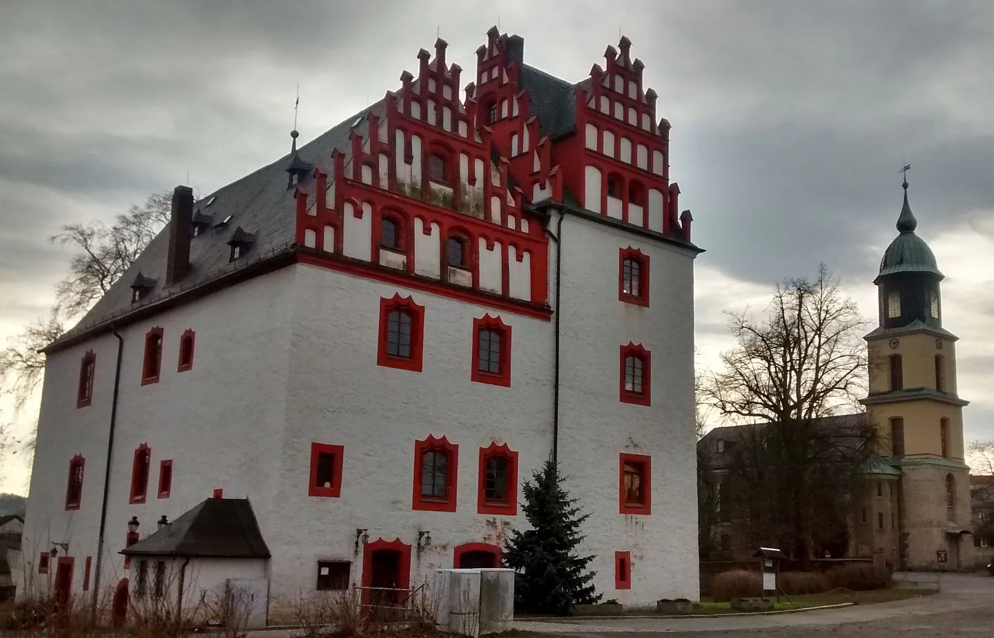 Photo showing: Schloss und Schlosskirche in Netzschkau