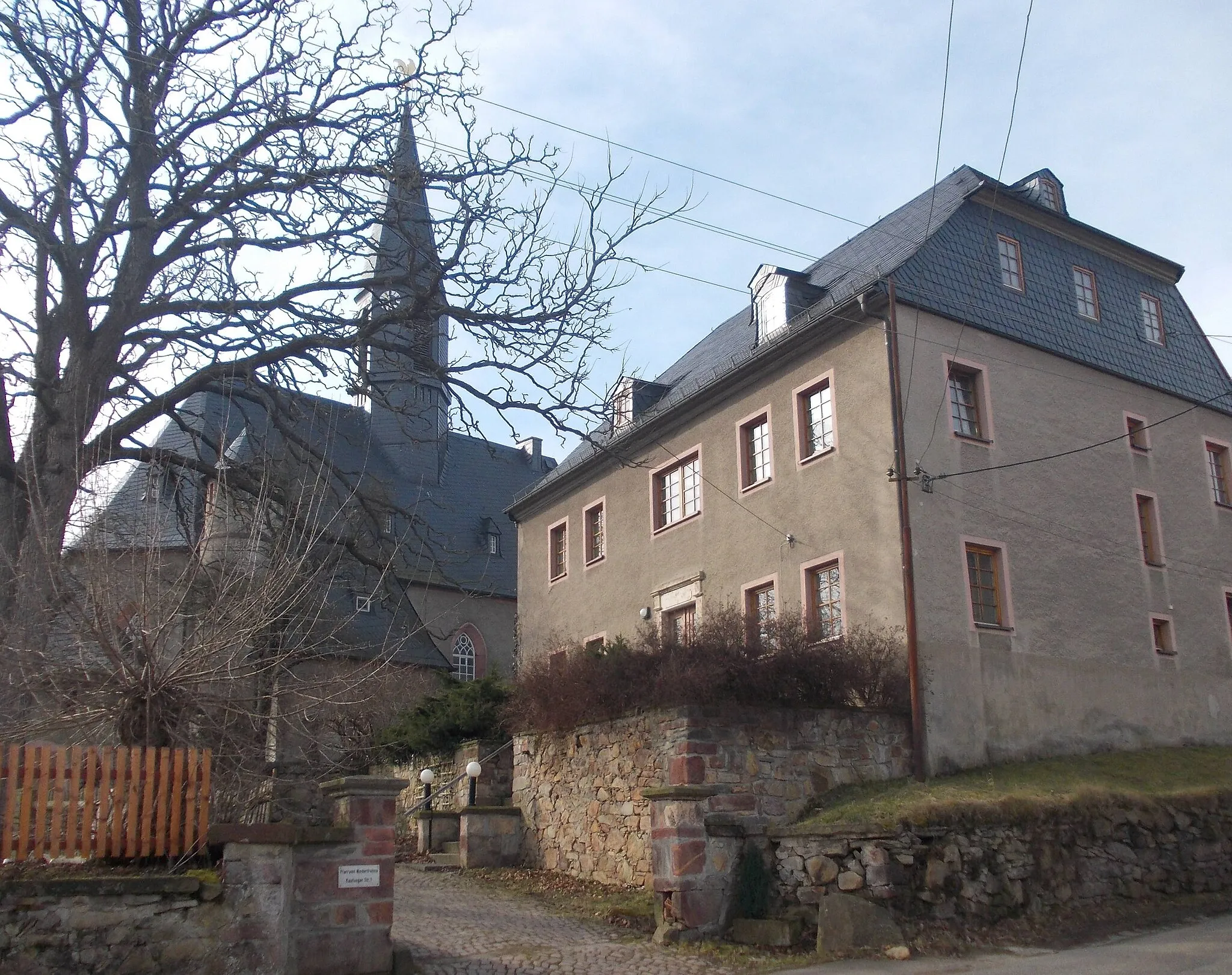 Photo showing: Christ Church  and rectory in Niederfrohna (Zwickau district, Saxony)