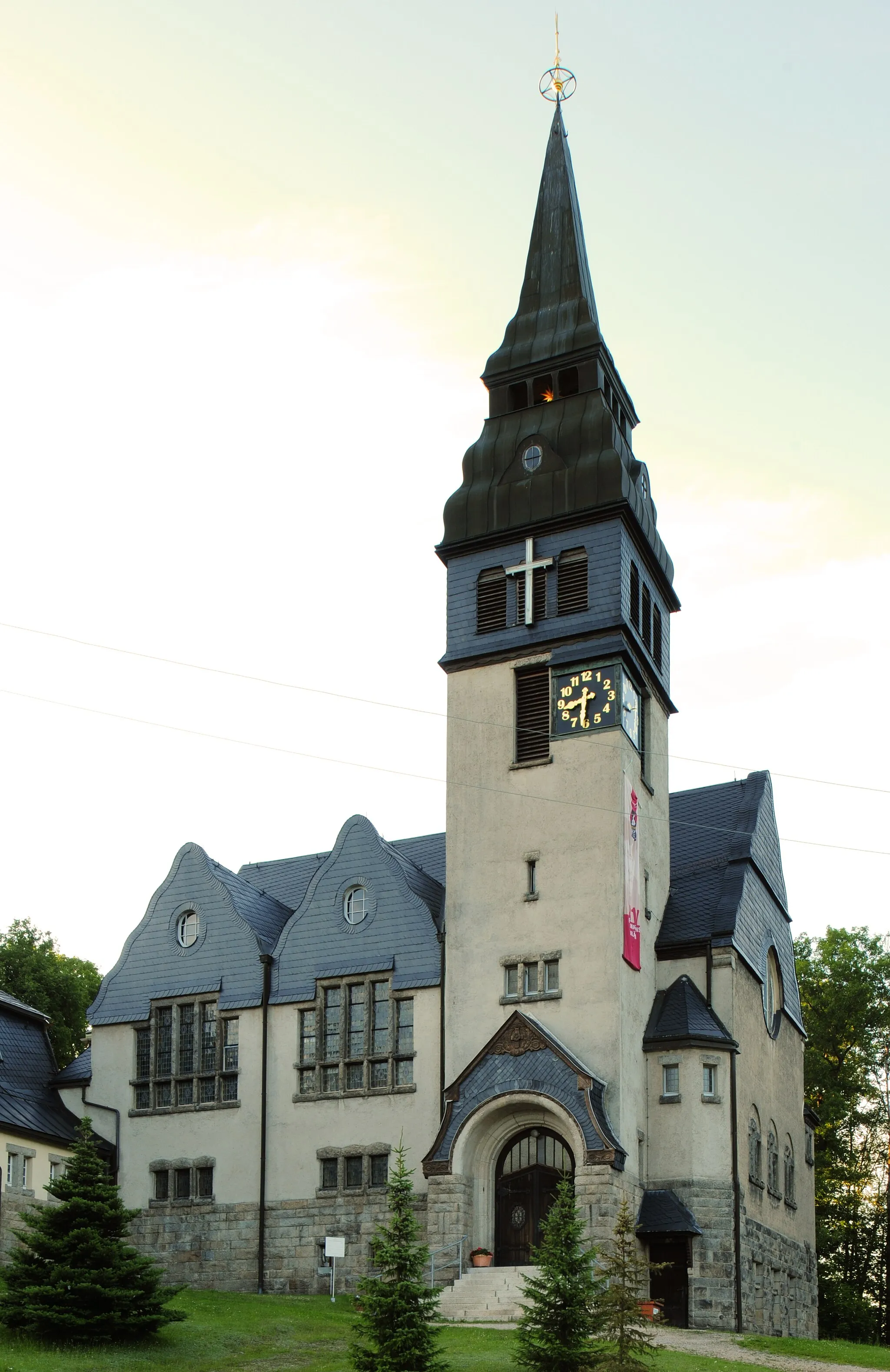 Photo showing: Tannenbergsthal, evangelisch-lutherische Martin-Luther-Kirche (Gemeinde Muldenhammer, Vogtlandkreis, Sachsen, Deutschland)