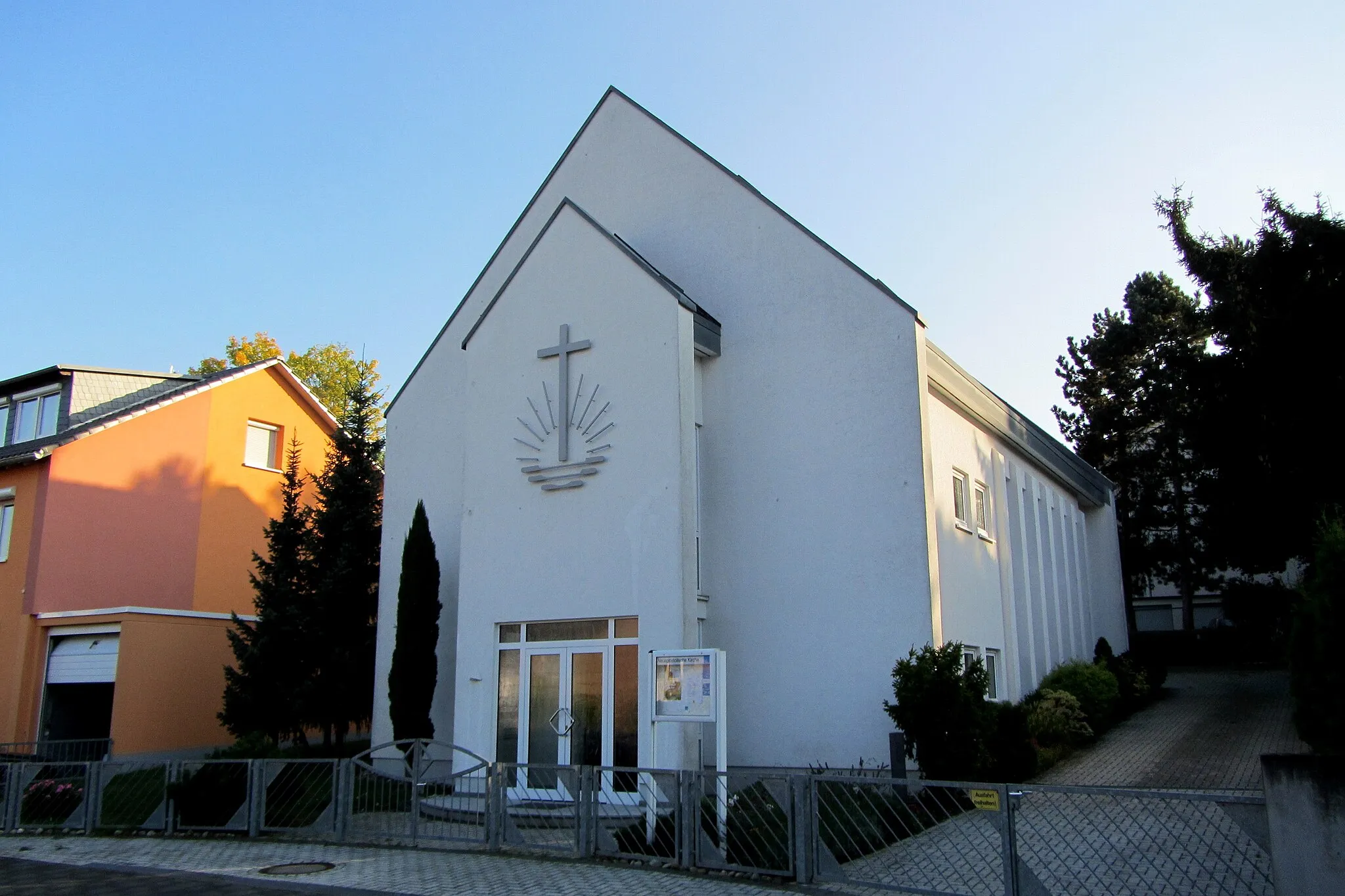 Photo showing: Die Neuapostolische Kirche in der Joseph Haydn Str in Bad Soden am Taunus