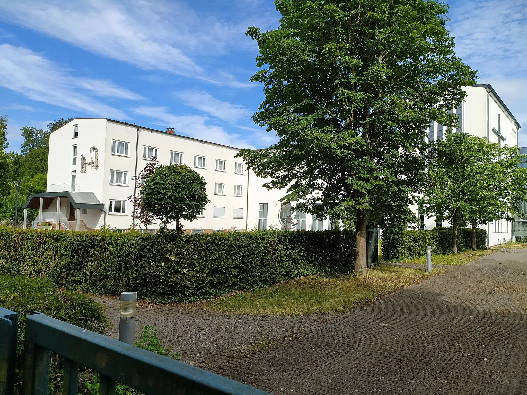 Photo showing: Franziskanergymnasium Kreuzburg