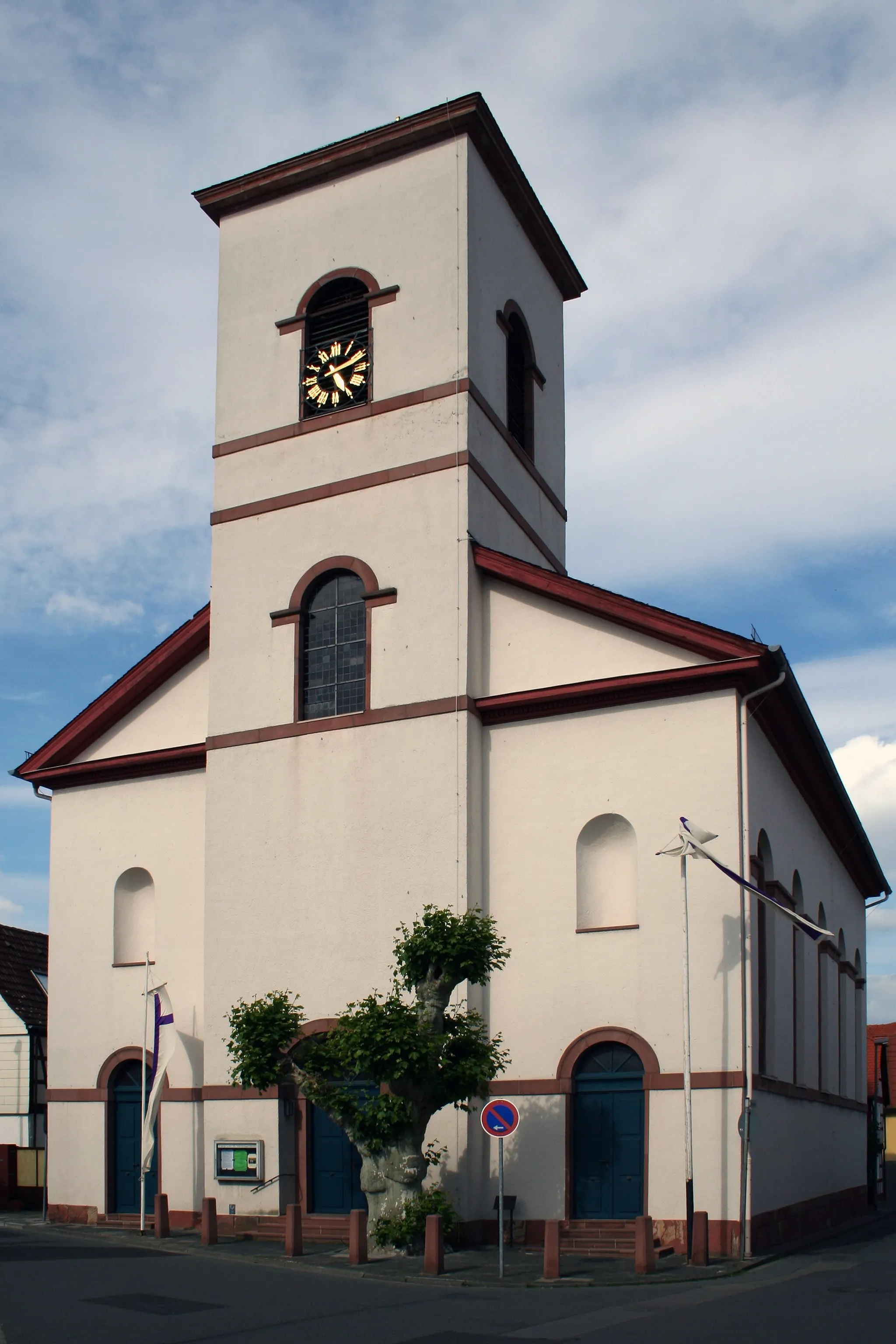 Photo showing: Protestant church St. Martin, named after Martin of Tours