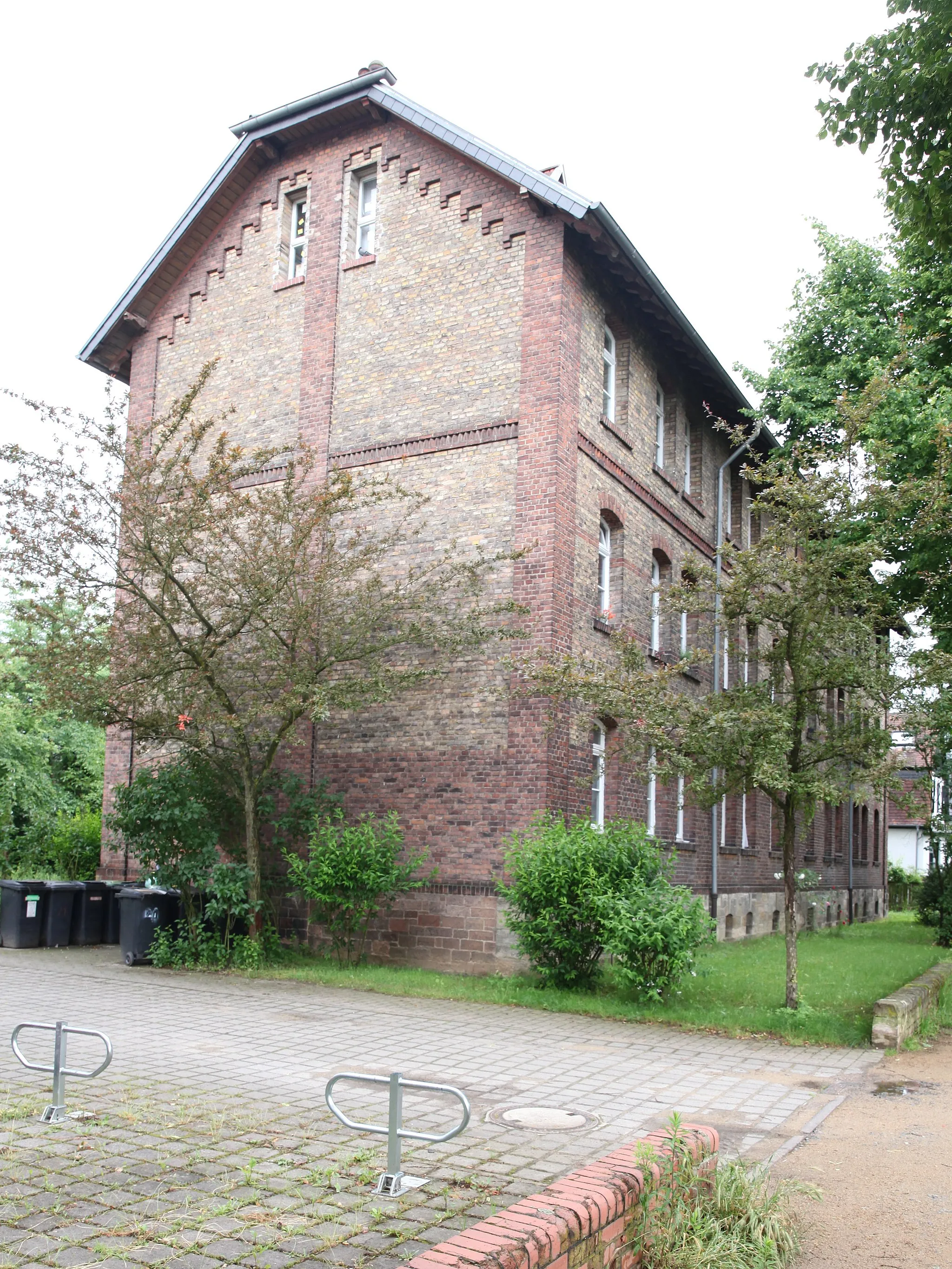Photo showing: Wohnhaus in Kranichstein