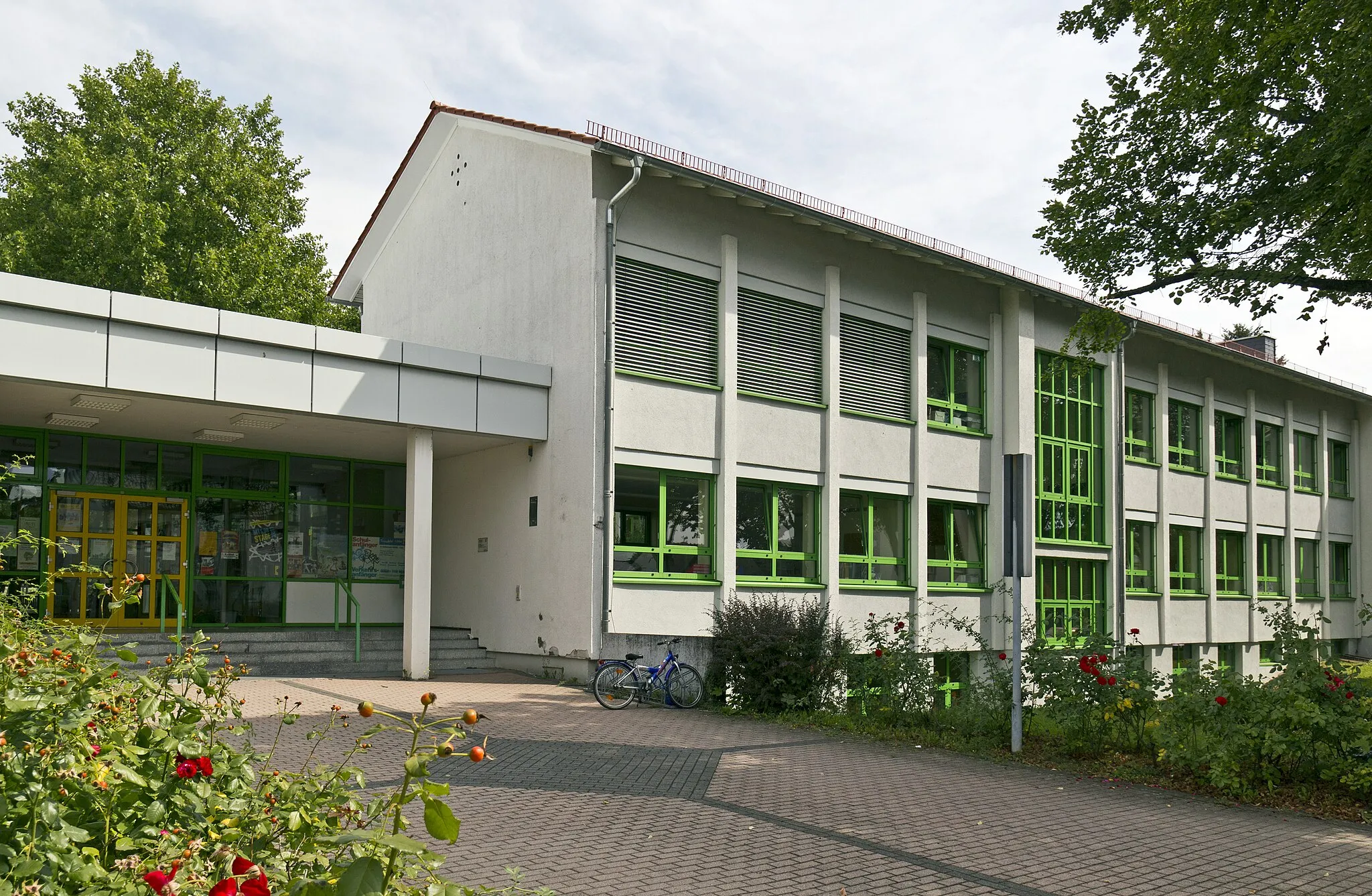 Photo showing: Kriftel, Lindenschule