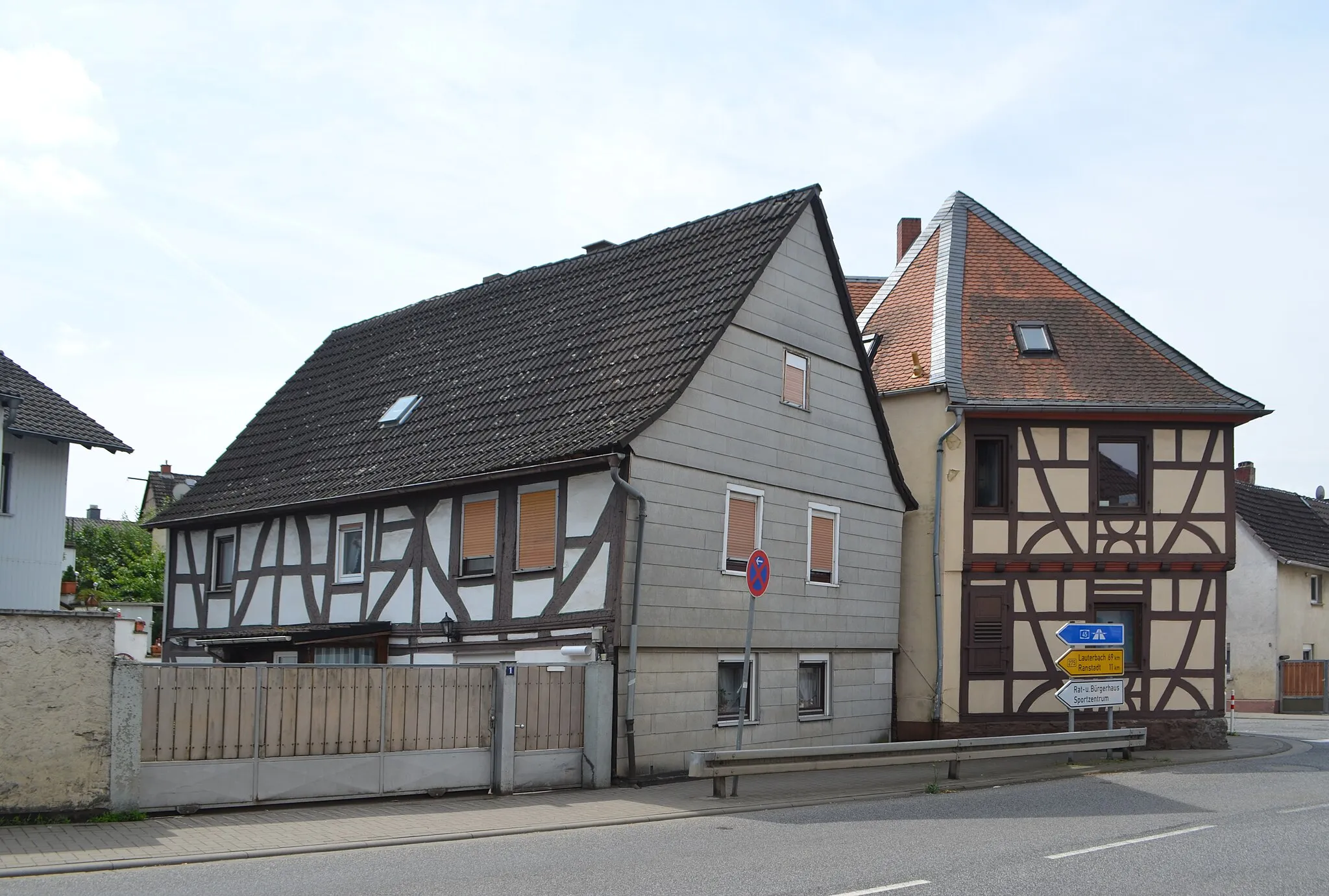 Photo showing: Nieder-Florstadt, Niddastraße 1