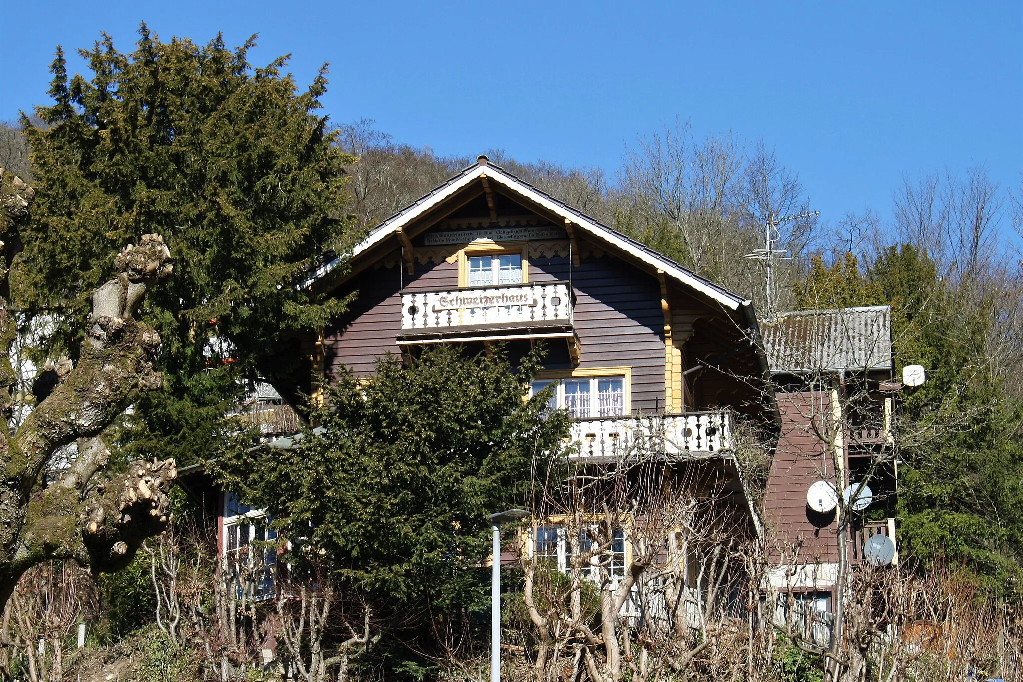 Photo showing: Schweizerhaus,  Schlangenbad, Mühlstraße 20.
