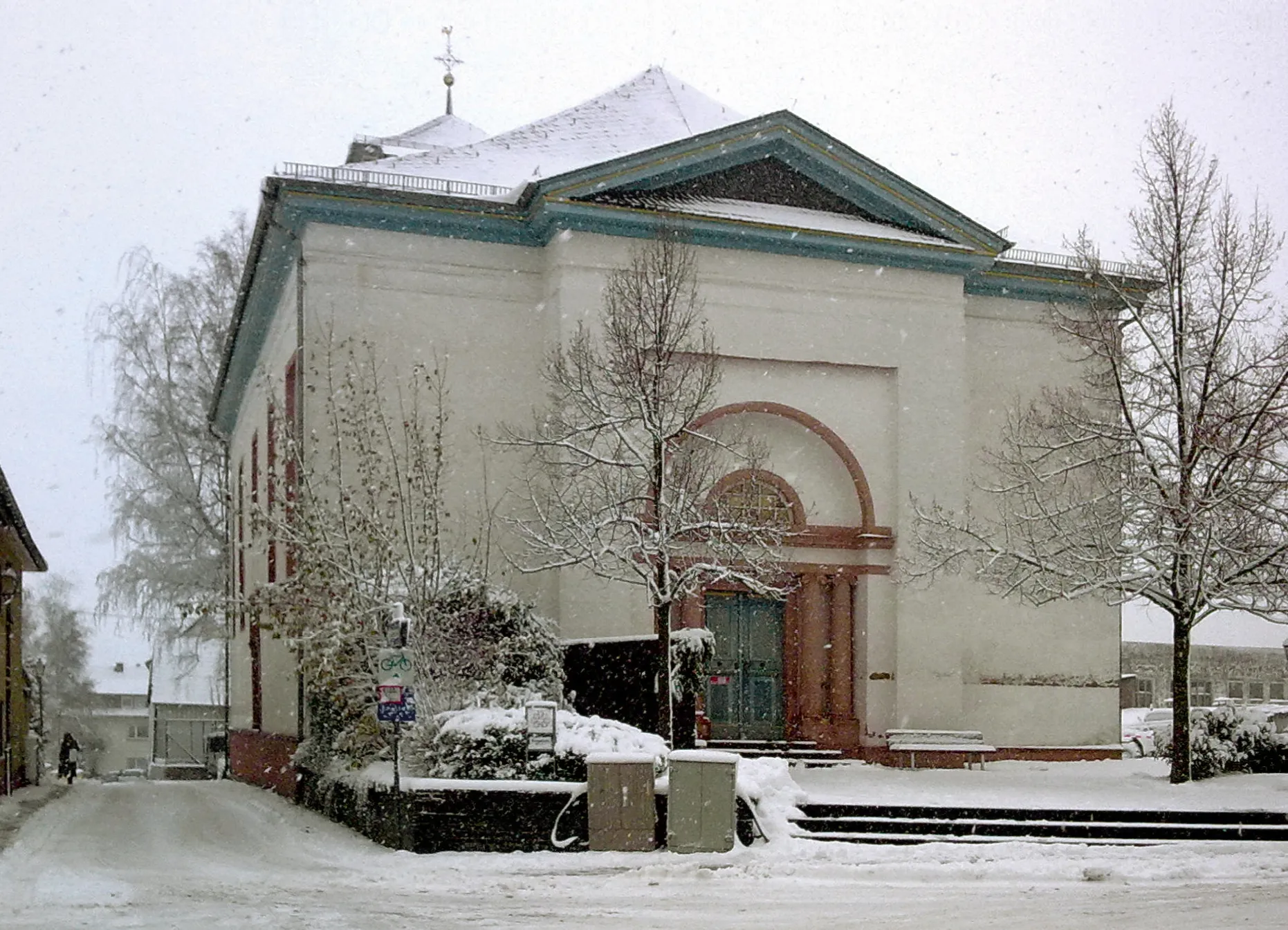 Photo showing: Die Ev. Kirche in Taunusstein-Wehen. Erbaut nach Plänen von Baurat Carl Florian Goetz 1810-1812. Fassadengestaltung unter dem Einfluss von Christian Zais.