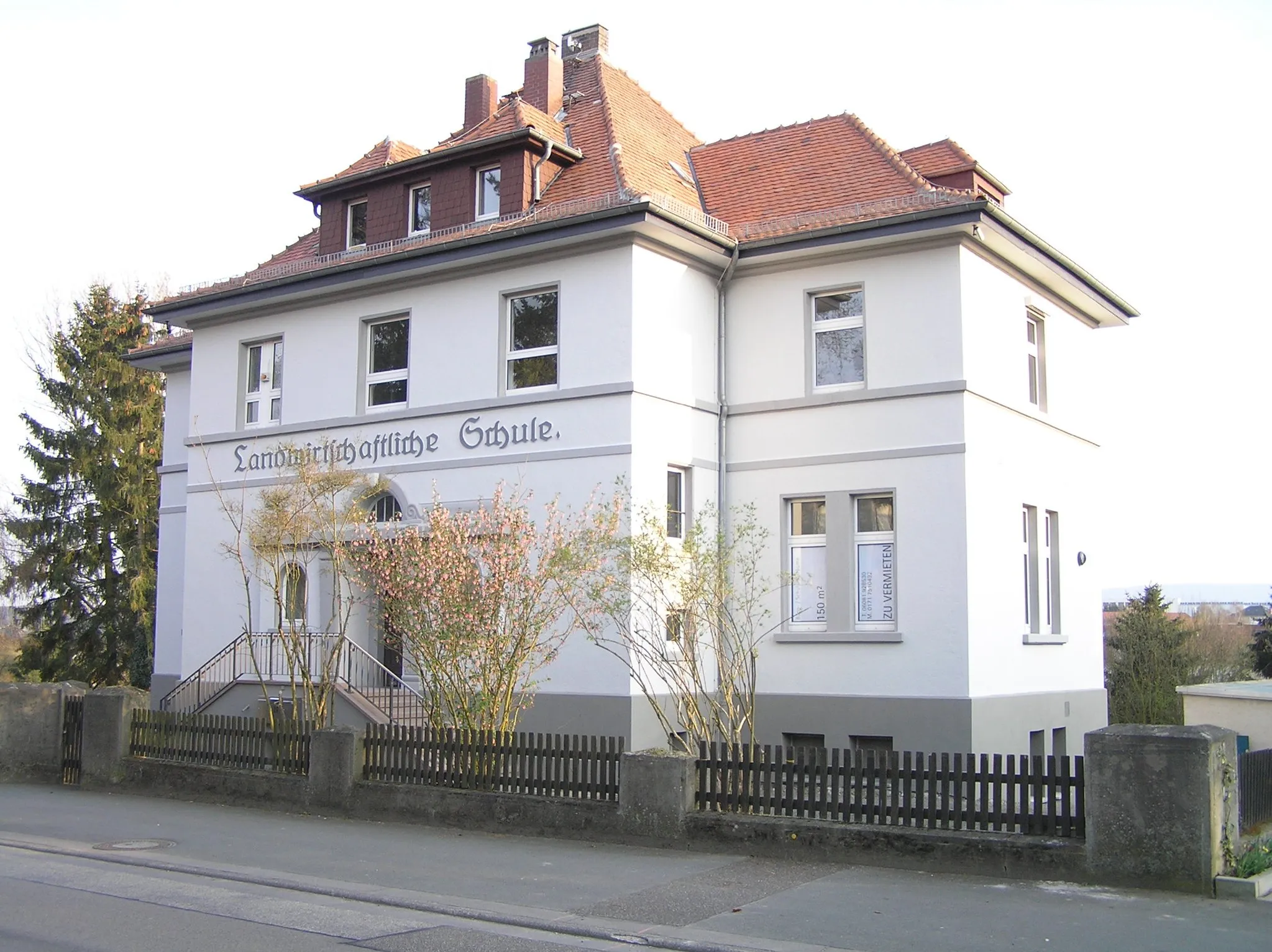 Photo showing: Former agricultural school, Usingen, Germany