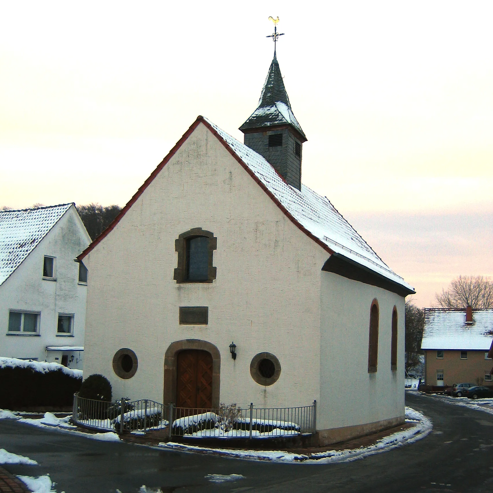 Photo showing: Die St.-Josefs-Kapelle in Kühlsen, Bad Driburg, Deutschland.