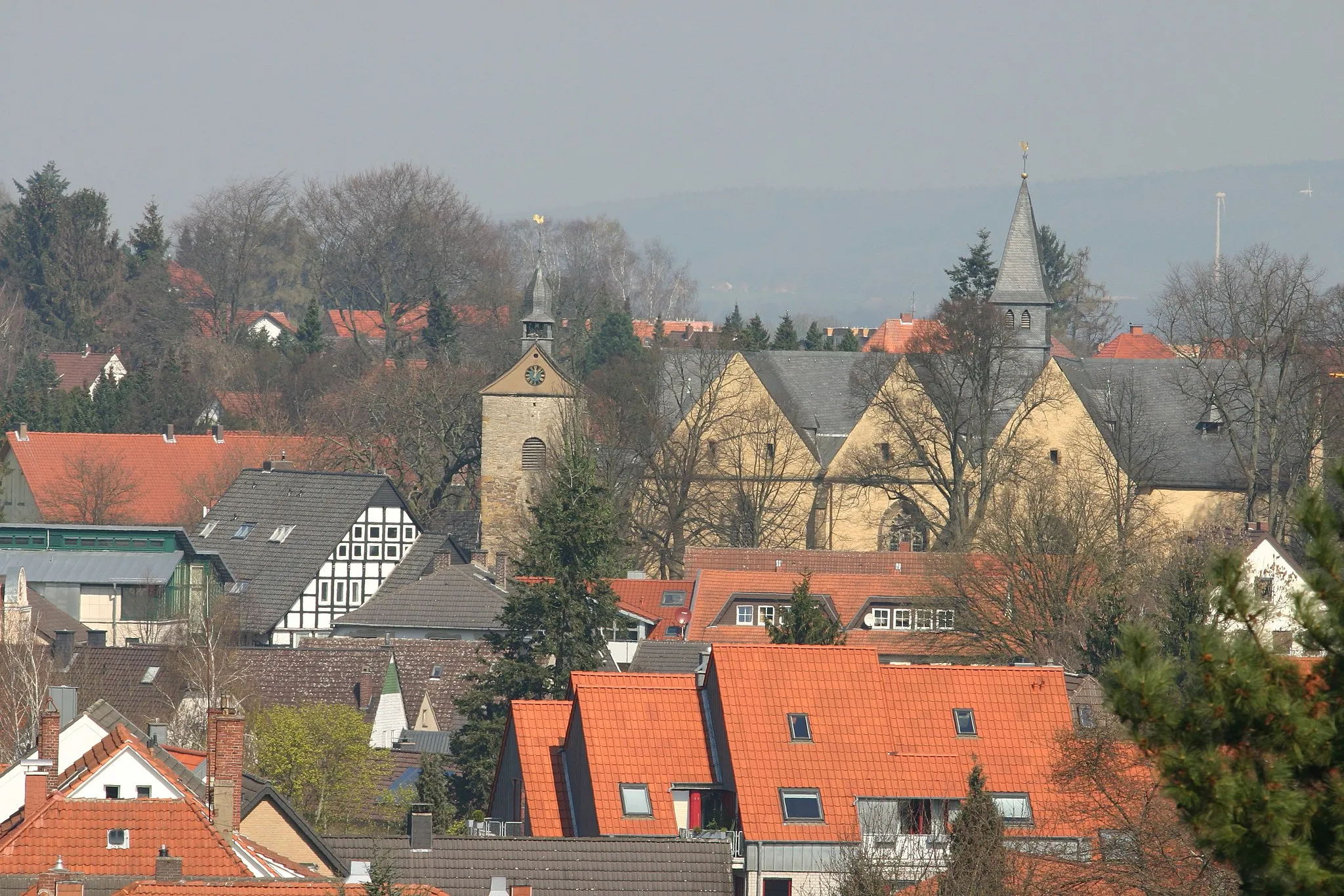Photo showing: Blick über Enger mit der Stiftskirche. Fotografiert vom Liesberg.