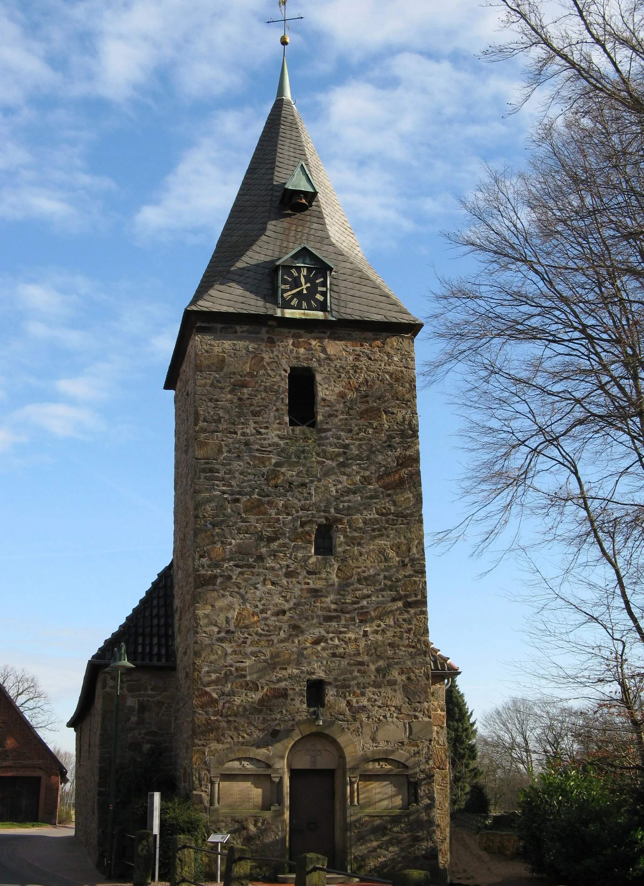 Photo showing: Kirche Schlüsselburg von Westen