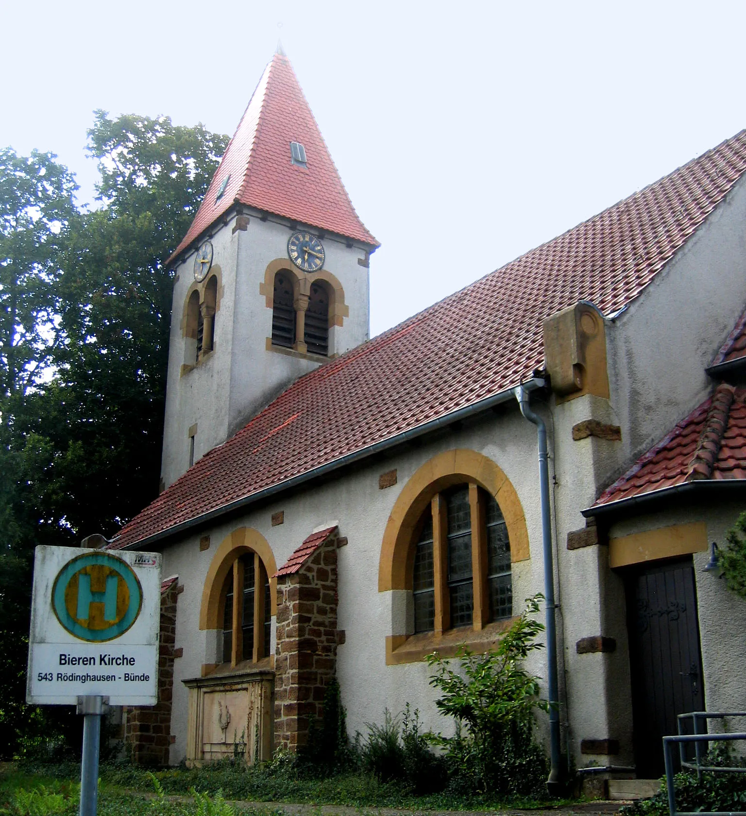 Photo showing: Church the town of Rödinghausen-Bieren, Germany.