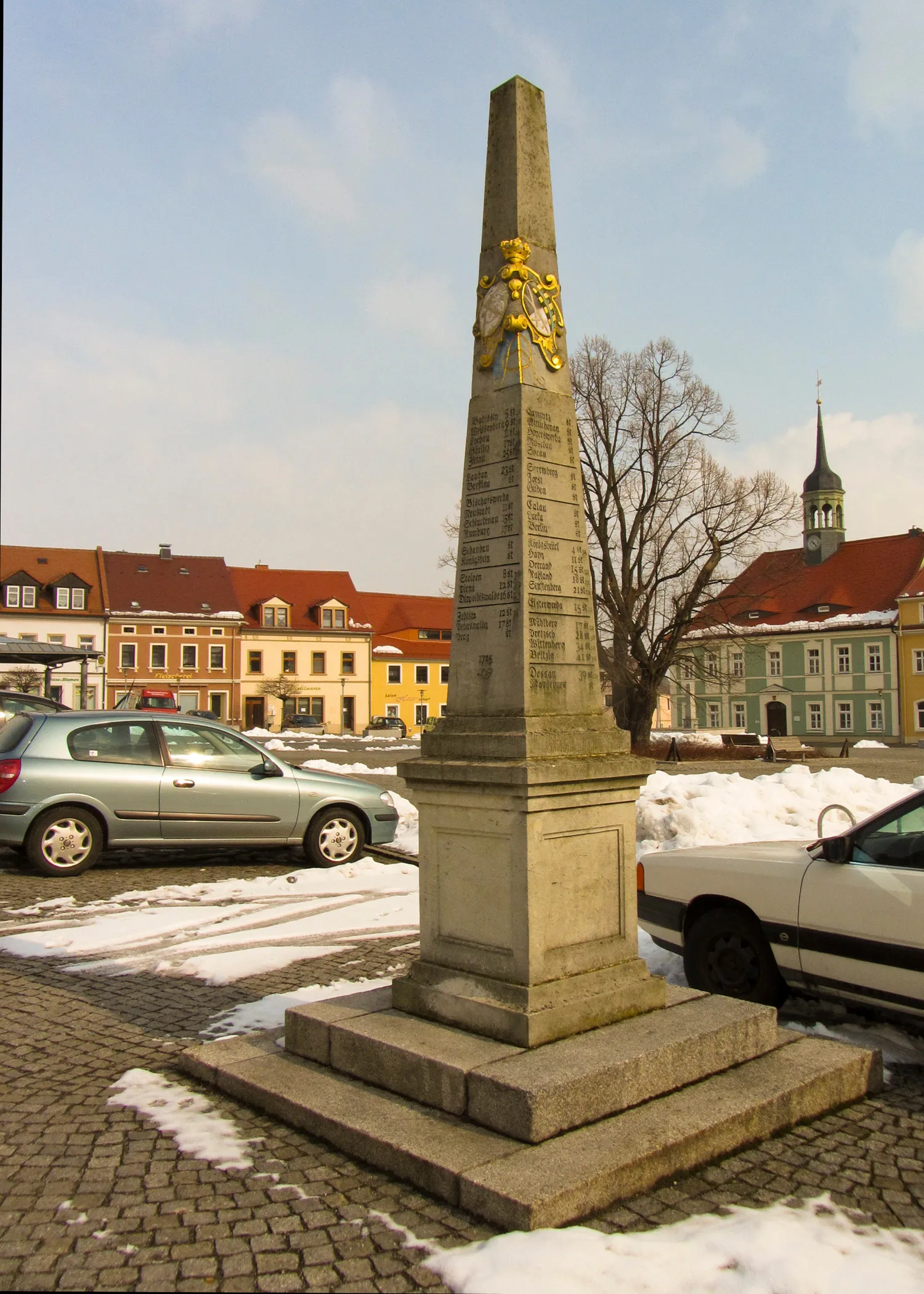 Photo showing: Kursächsische Postmeilensäule-Distanzsäule auf dem Marktplatz in Elstra