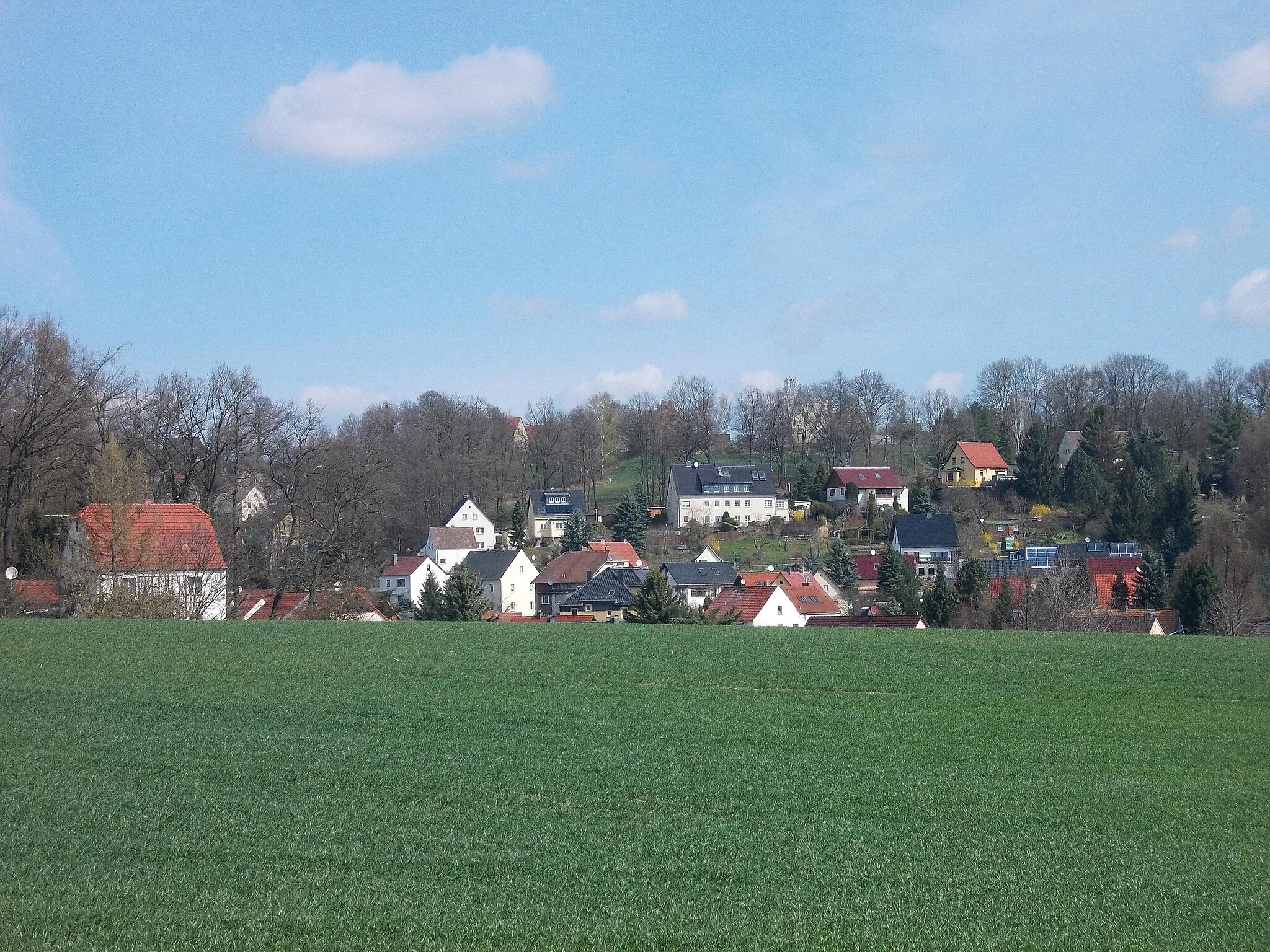 Photo showing: The northern part of Eckartsberg (Mittelherwigsdorf, Görlitz district, Saxony), view from Hasenberg hill