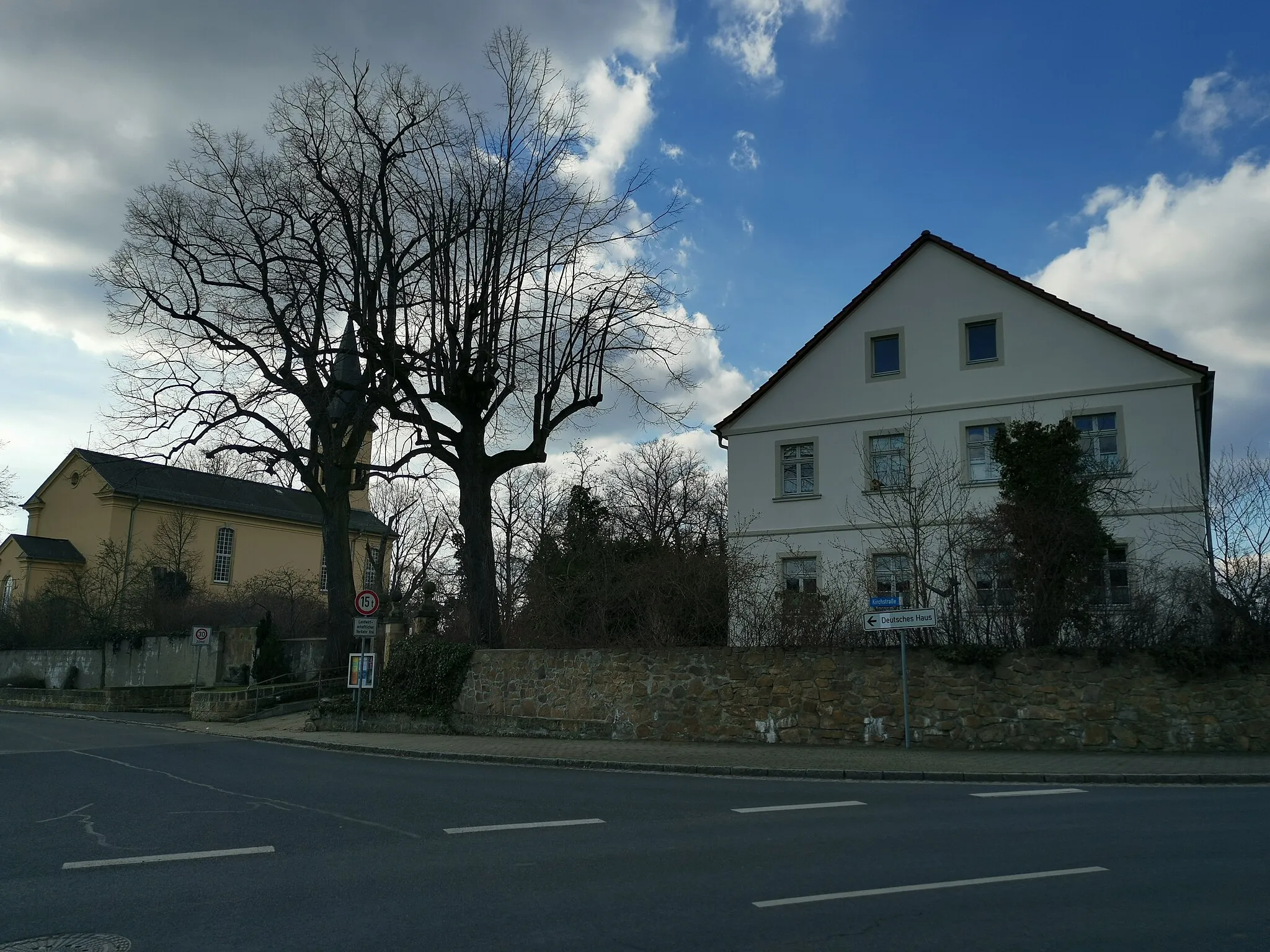 Photo showing: Denkmalgeschützter Pfarrhof in der Kirchstraße 29 in Niederau