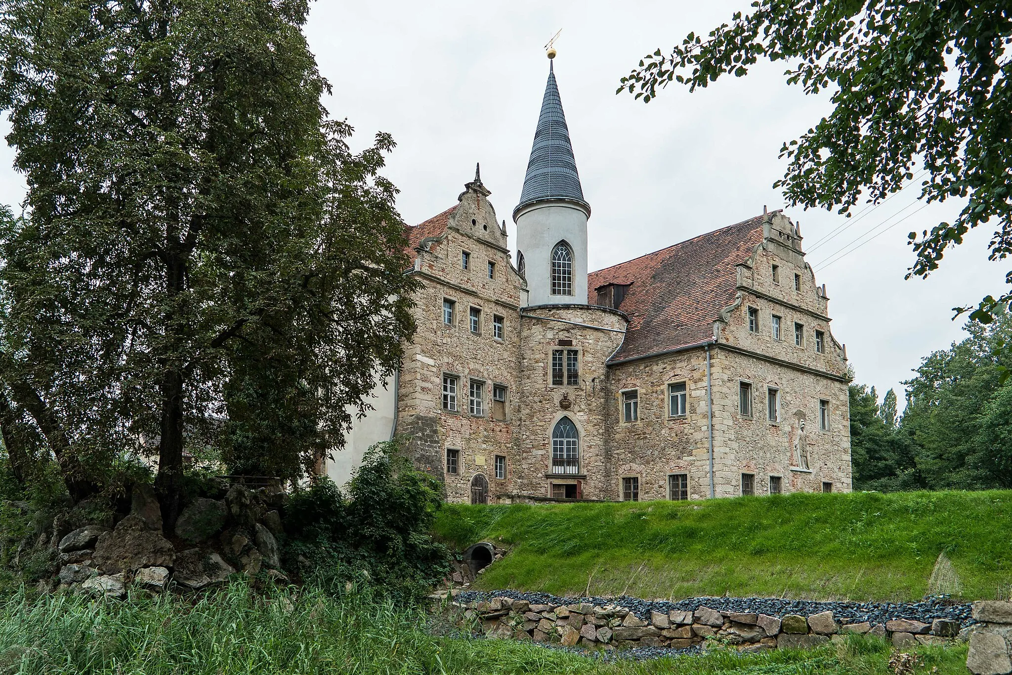 Photo showing: Wasserschloss Oberau
