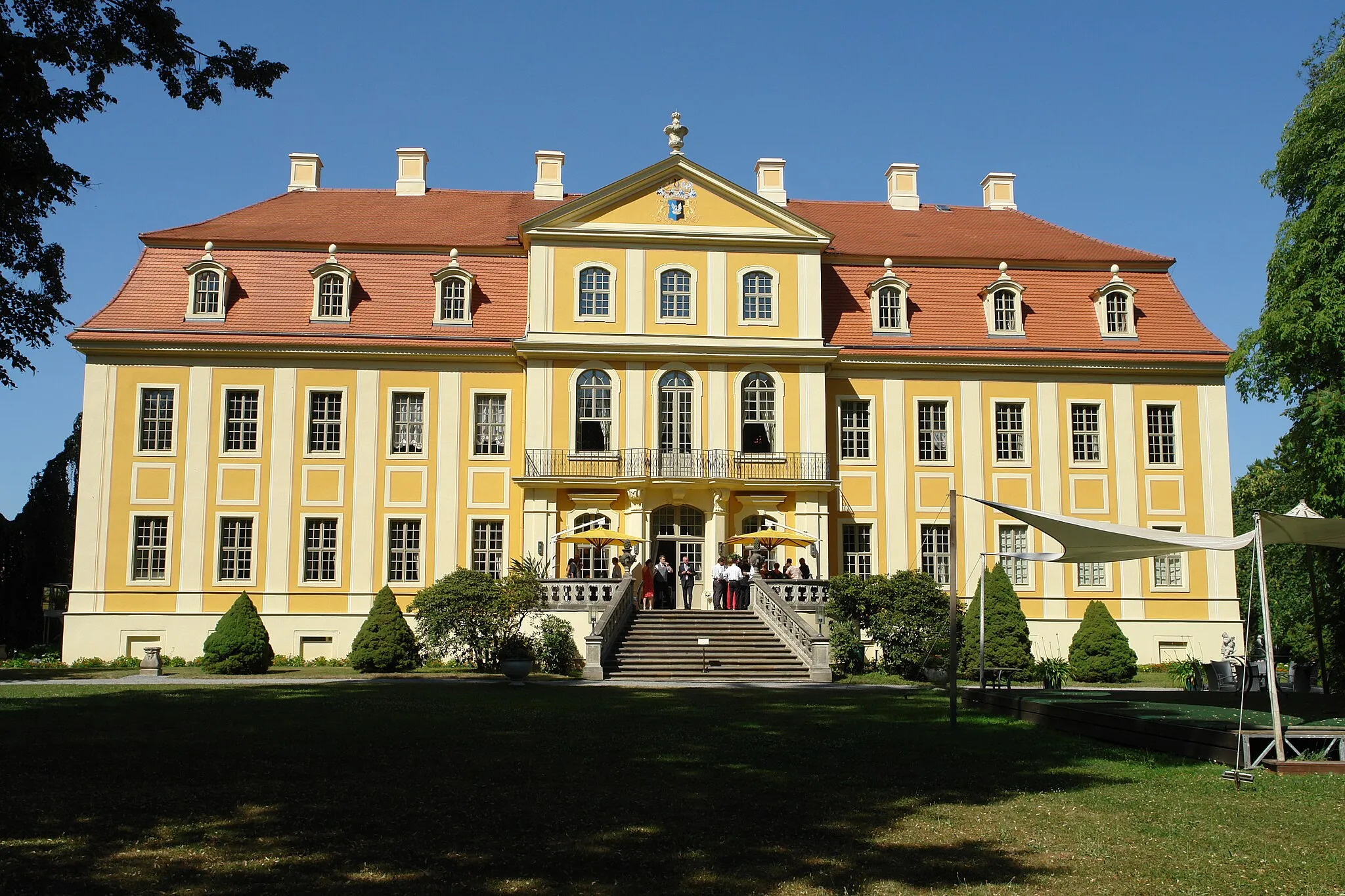 Photo showing: Castle Rammenau in Germany.