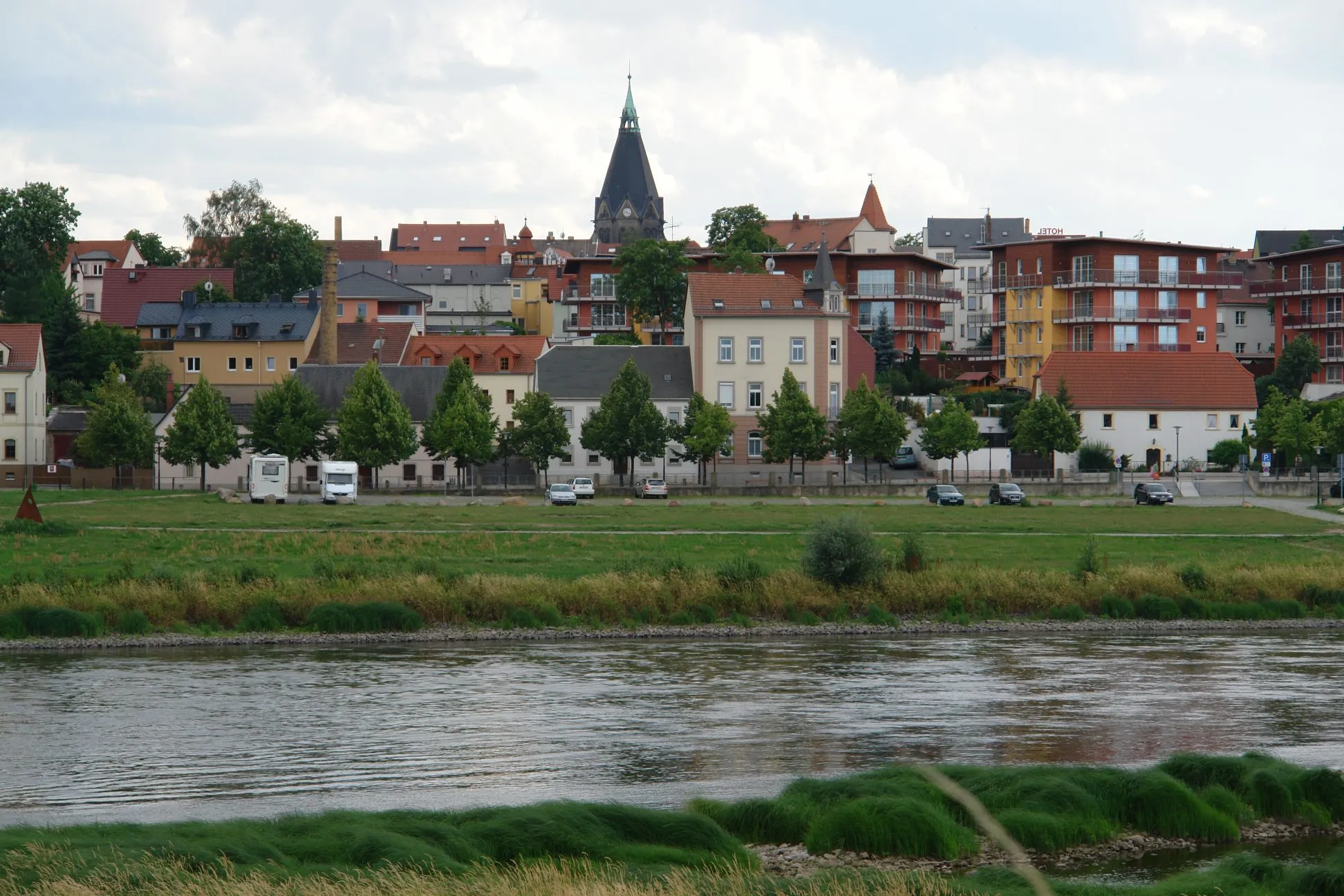 Photo showing: Riesa Blick zur markanten Trinitatiskirche