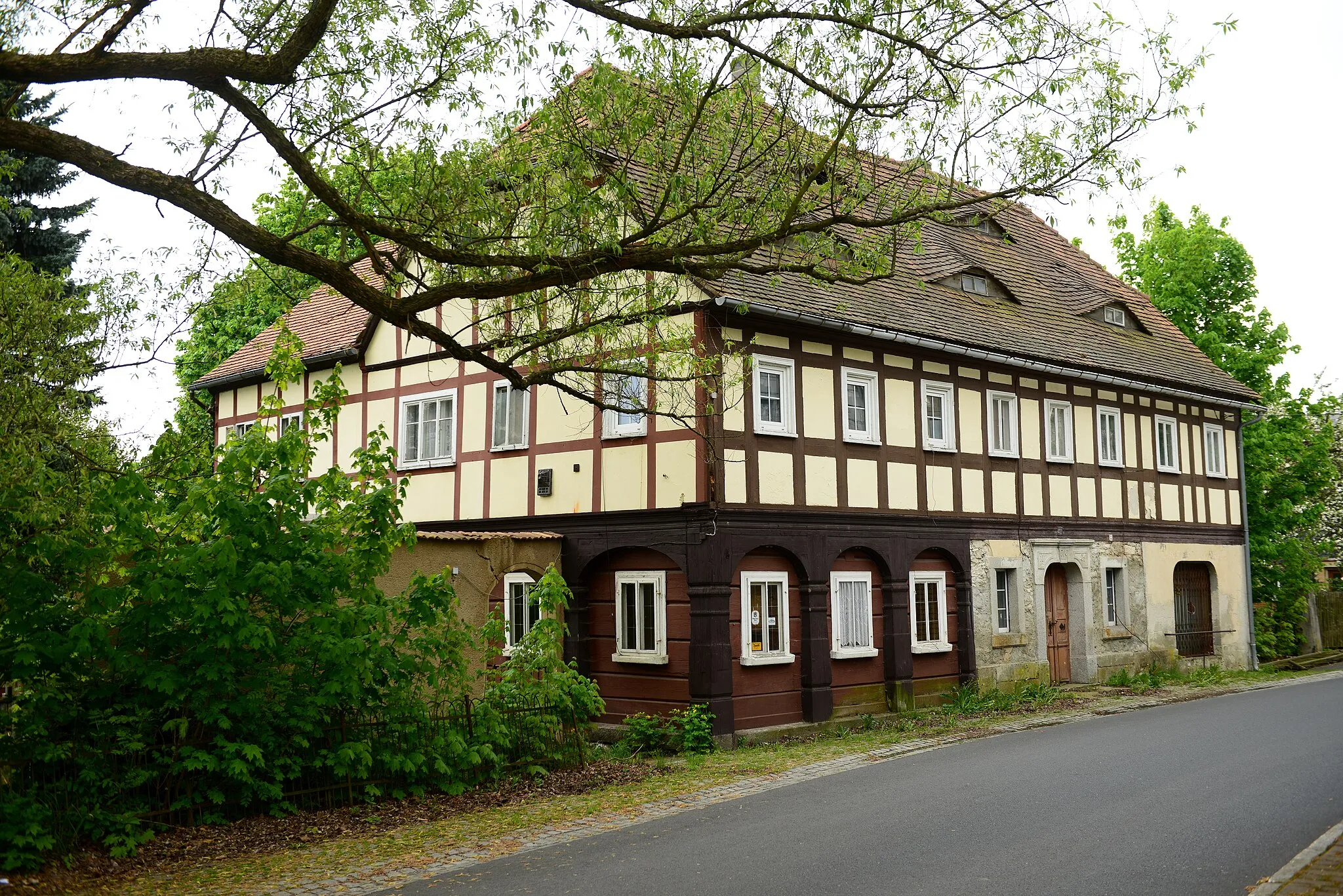 Photo showing: Umgebindehäuser in Seifhennersdorf, Rumburger Straße 59