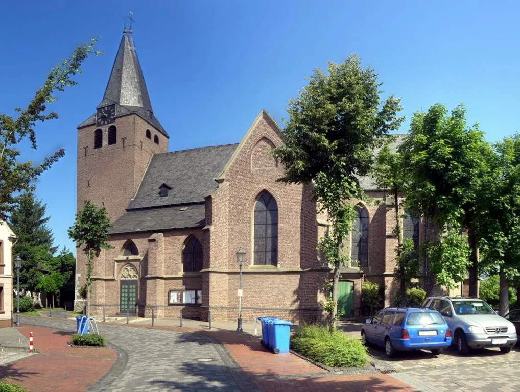Photo showing: St. Bartholomäus-Kirche in Niederkrüchten.