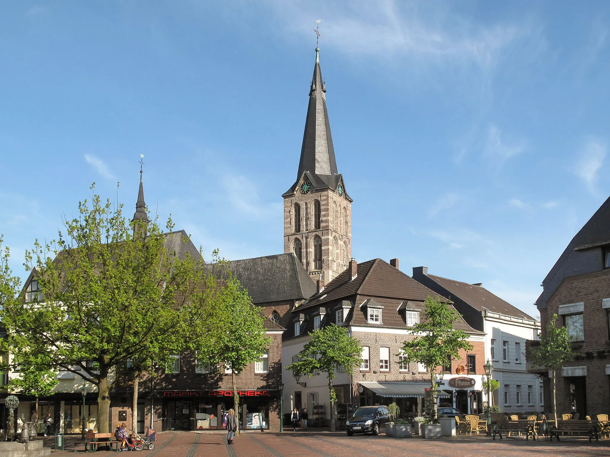 Photo showing: Straelen, church
