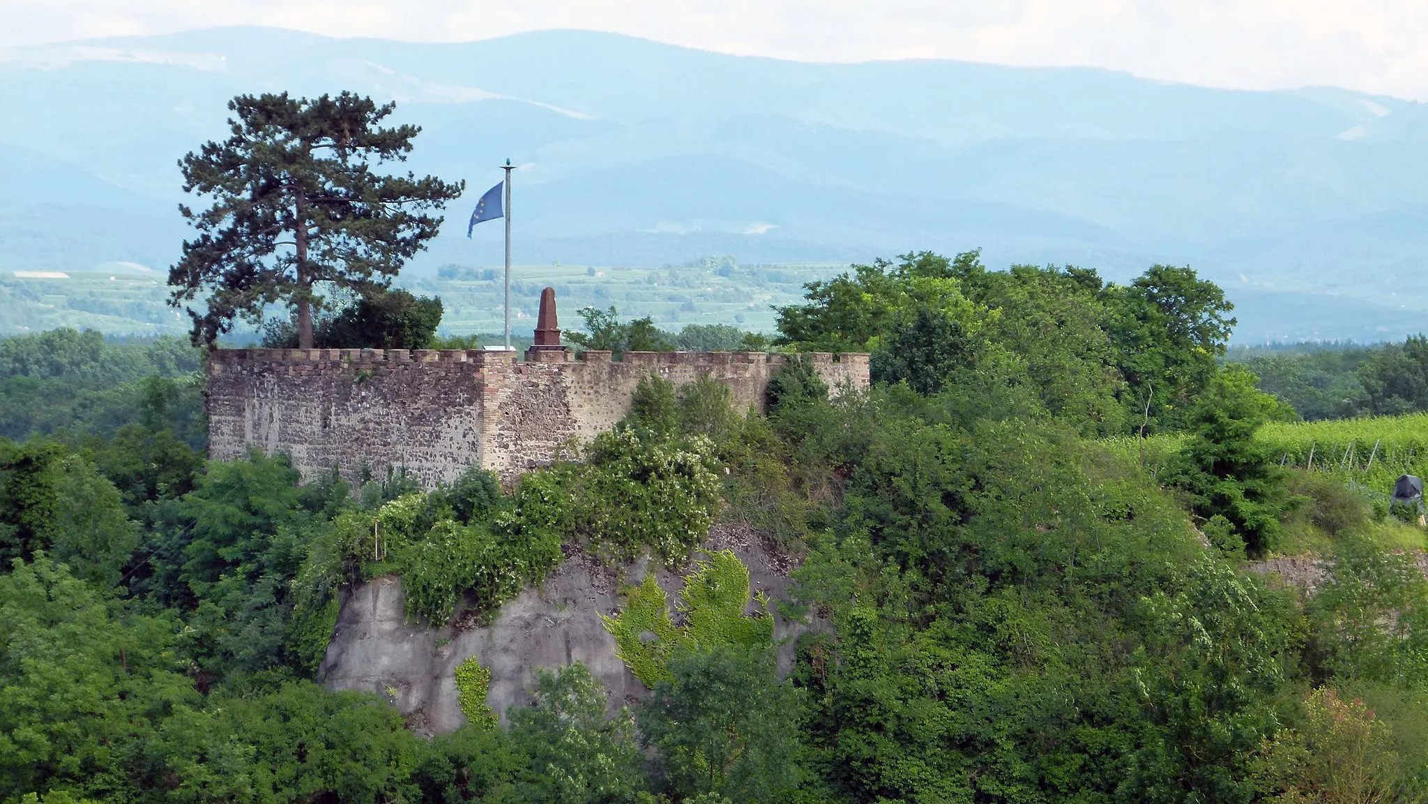 Photo showing: Eckartsberg in Breisach am Rhein